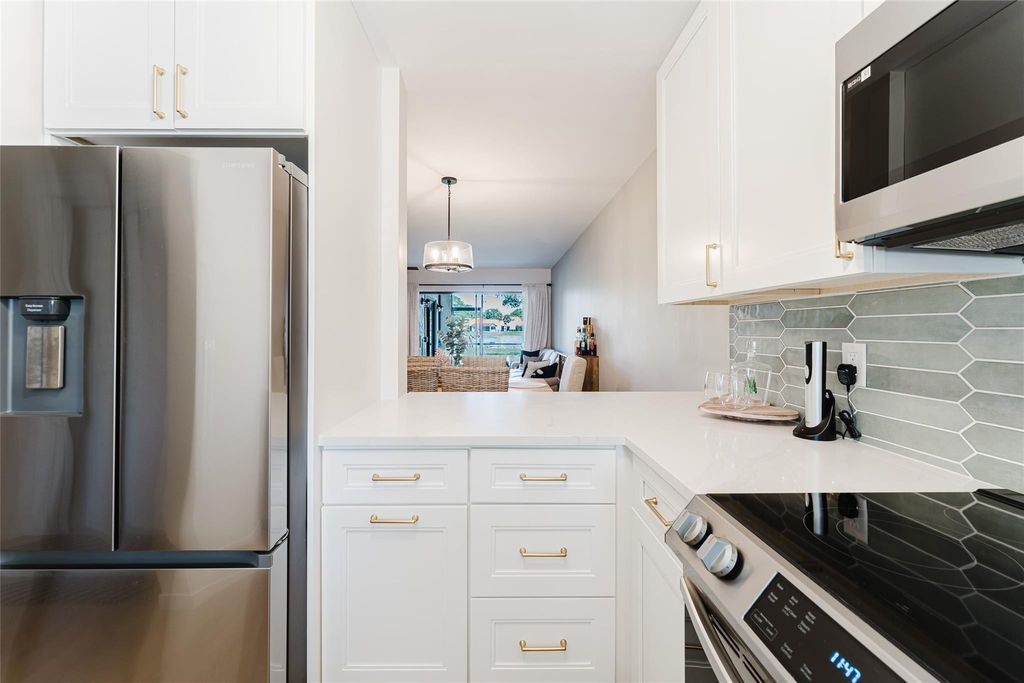 Photo of 1005 Republic #1005, Deerfield Beach, FL 33442 (MLS # F10552529)