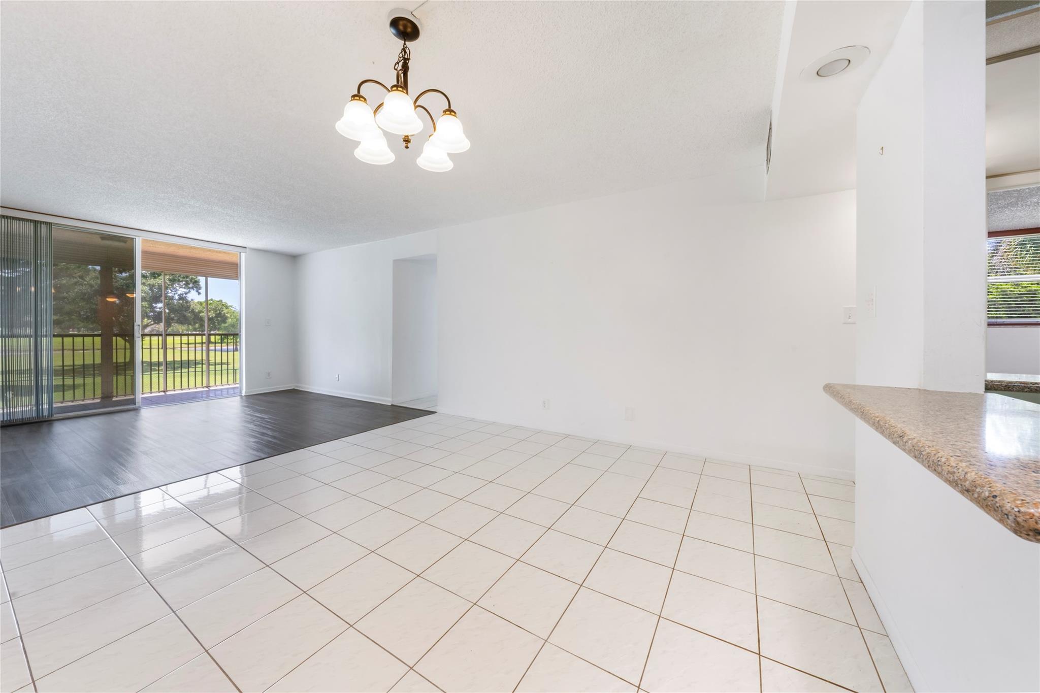 Rolling Hills Golf & Tenn - Residential