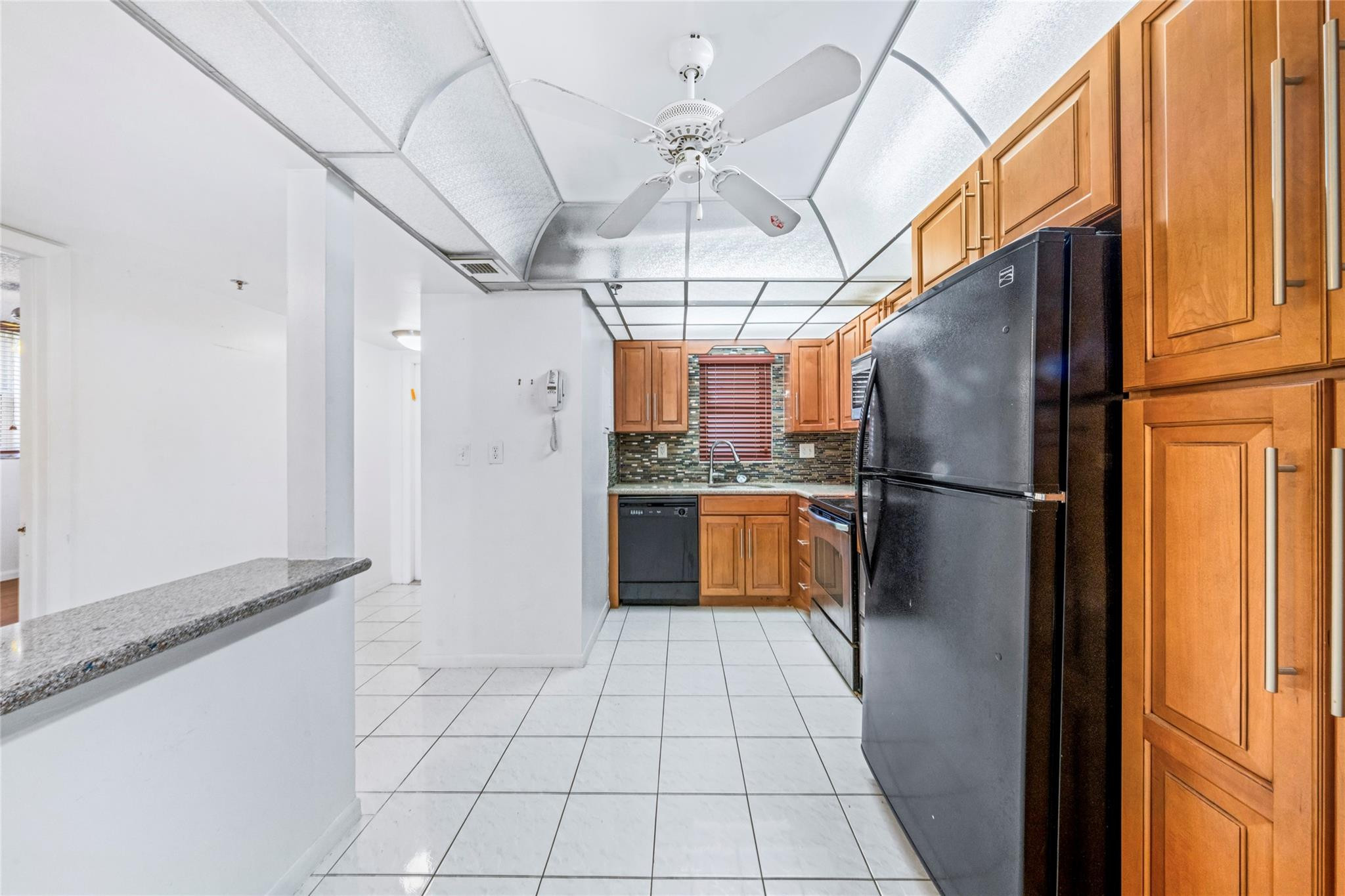 Rolling Hills Golf & Tenn - Residential