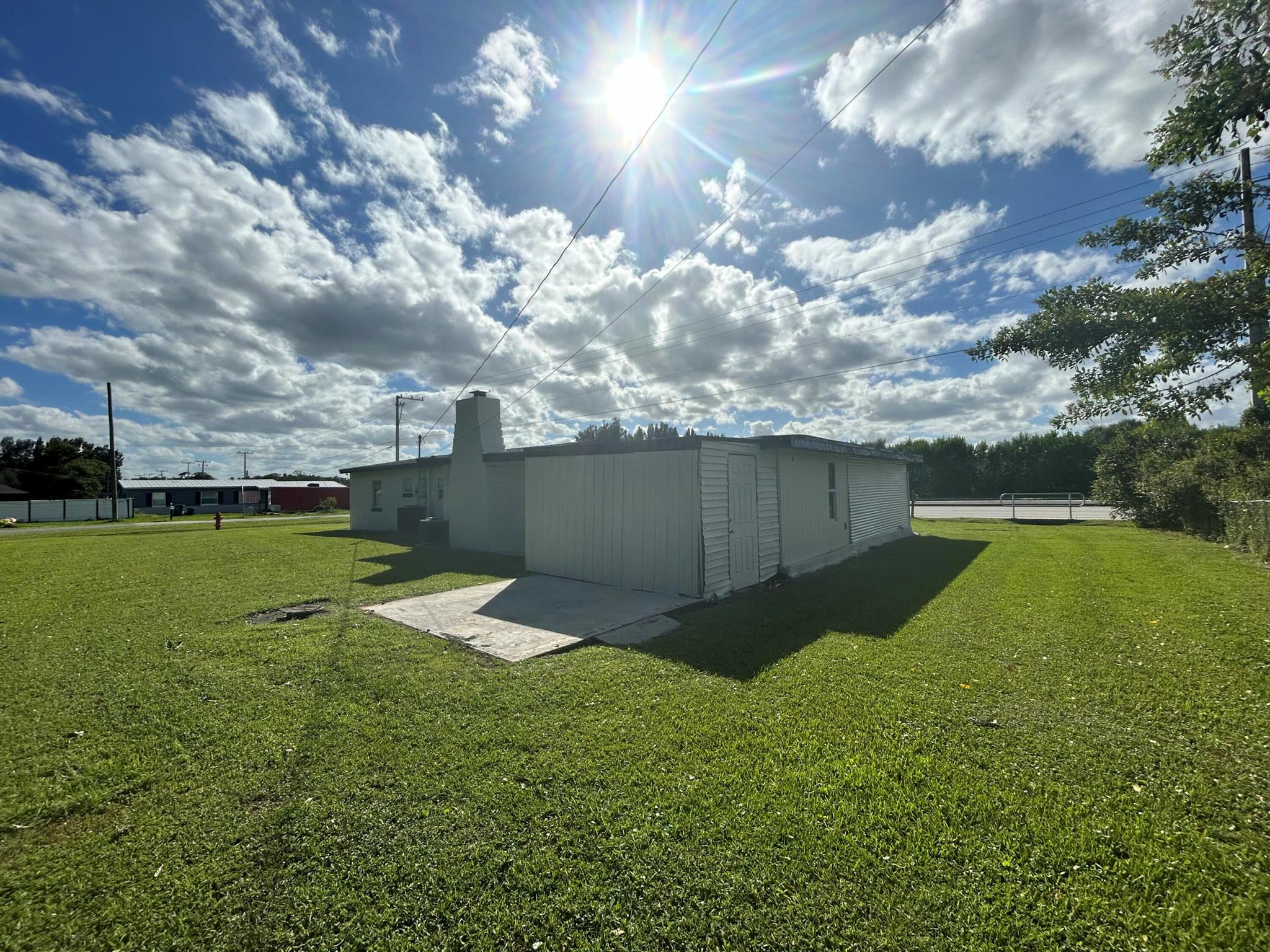 FLEETWOOD ACRES - Residential Lease