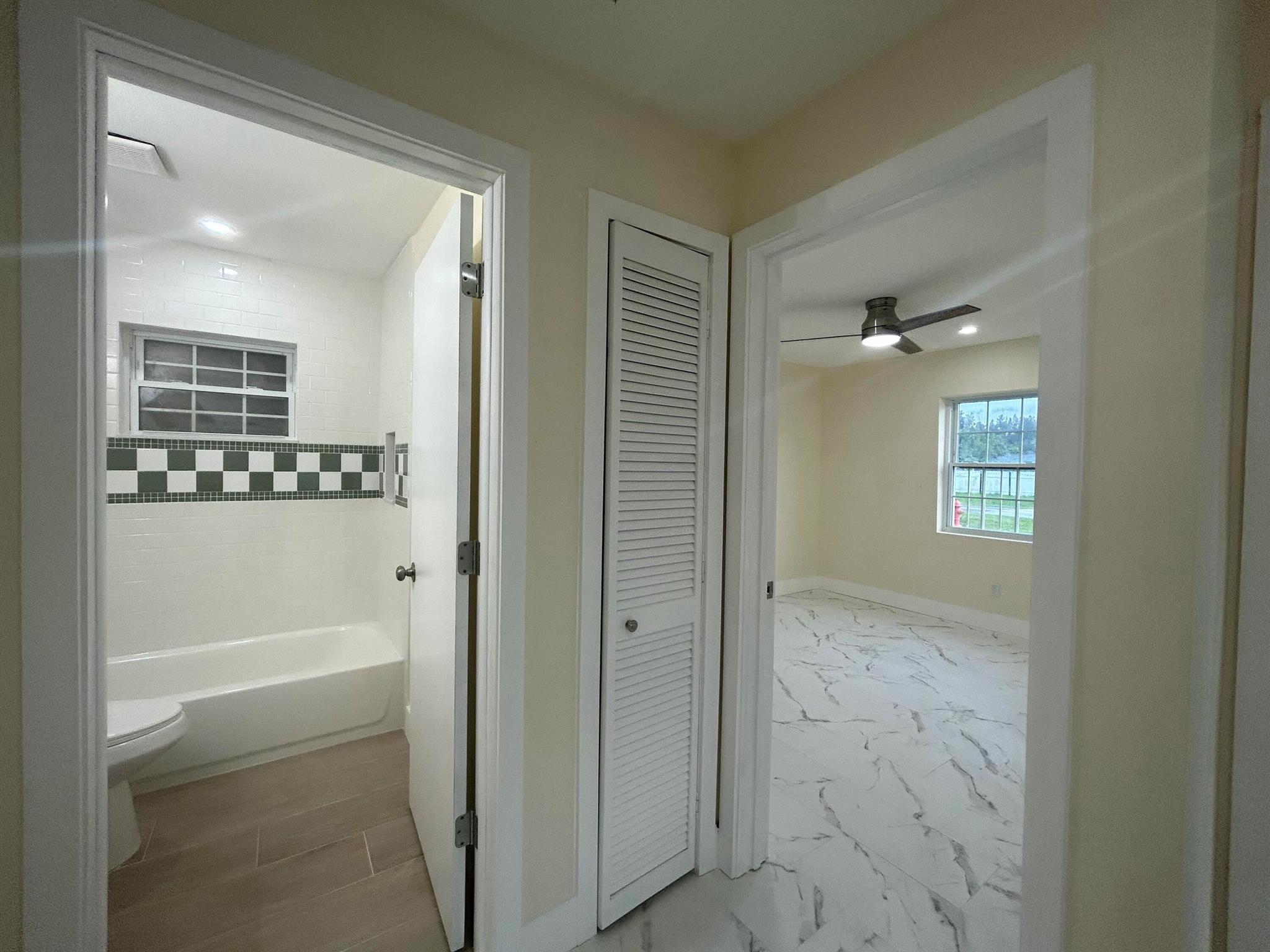 FLEETWOOD ACRES - Residential Lease