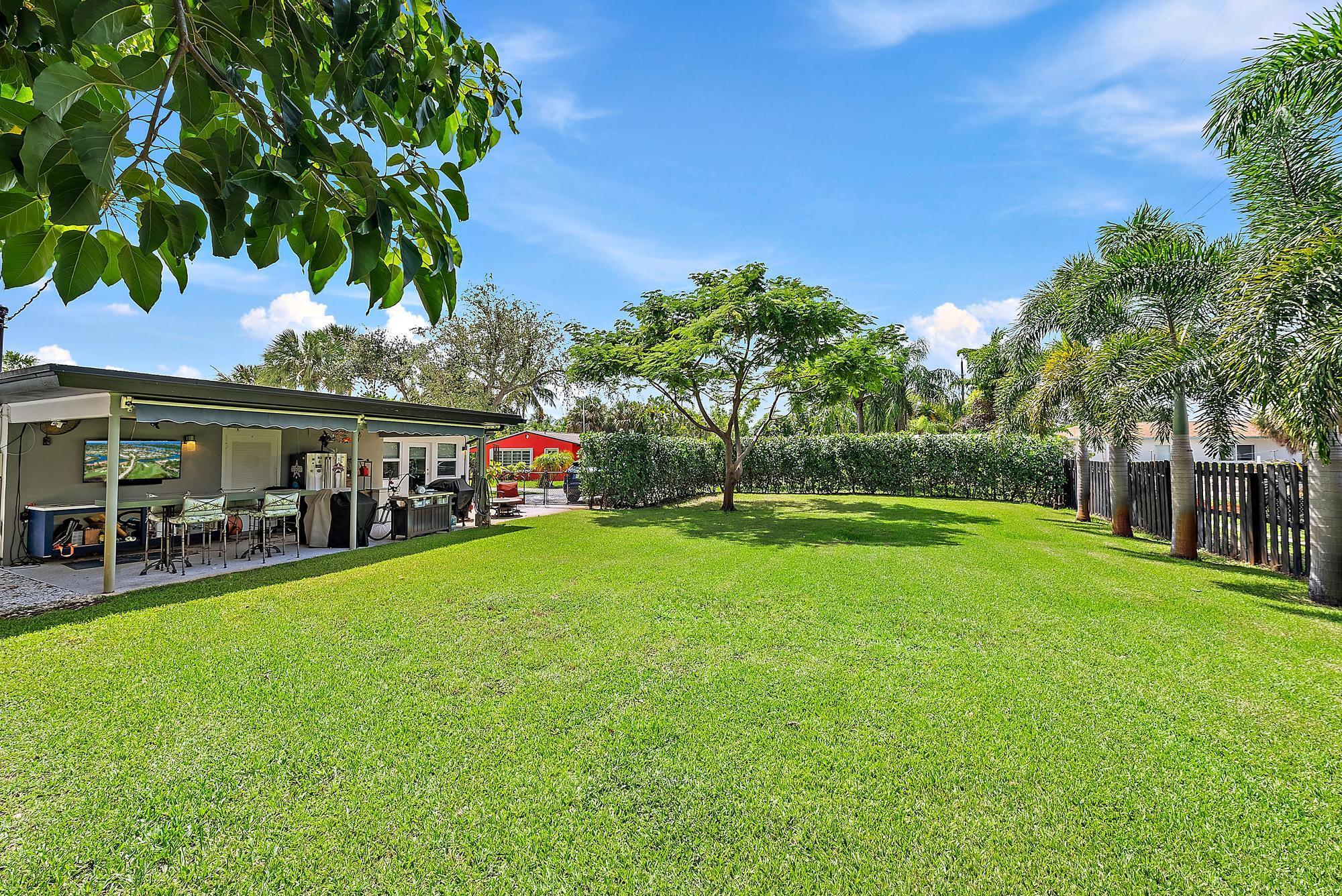 LAKE WORTH TOWN OF ADD 1 - Residential