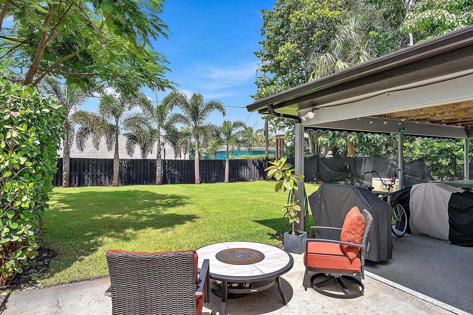 LAKE WORTH TOWN OF ADD 1 - Residential