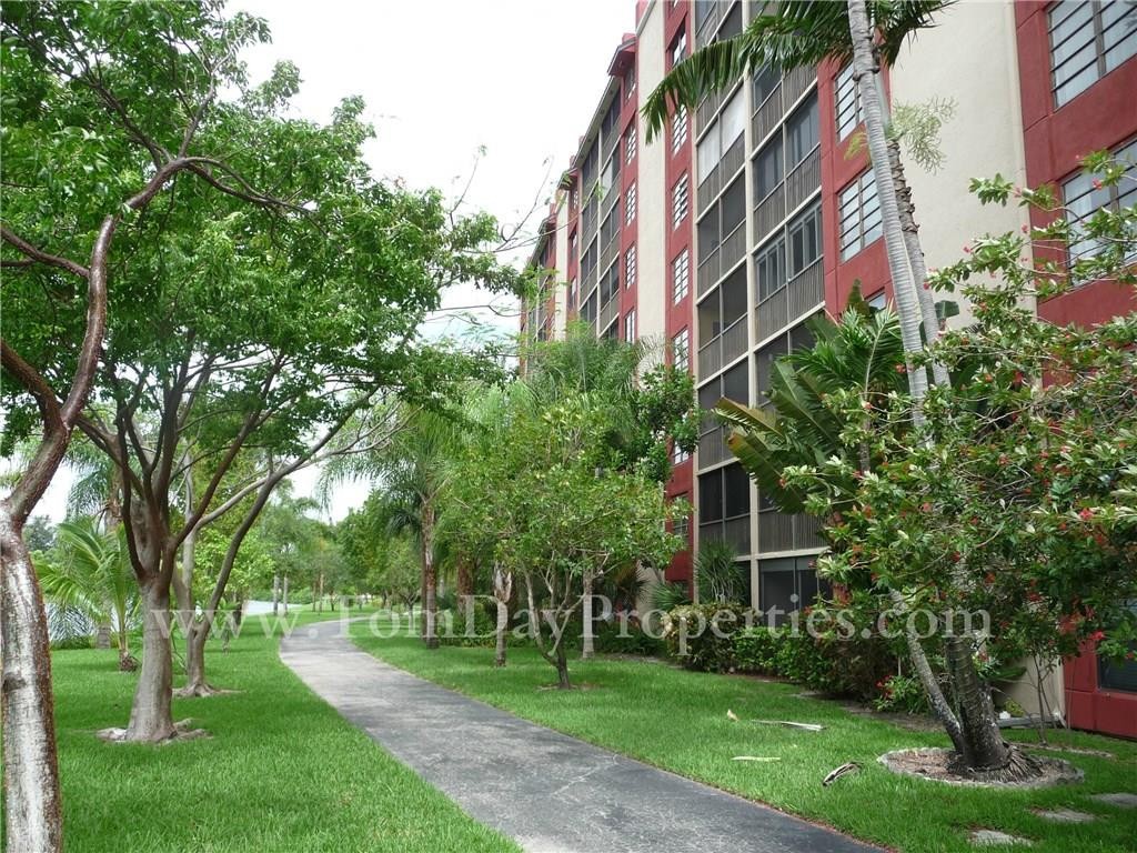 Cypress Bend - Residential