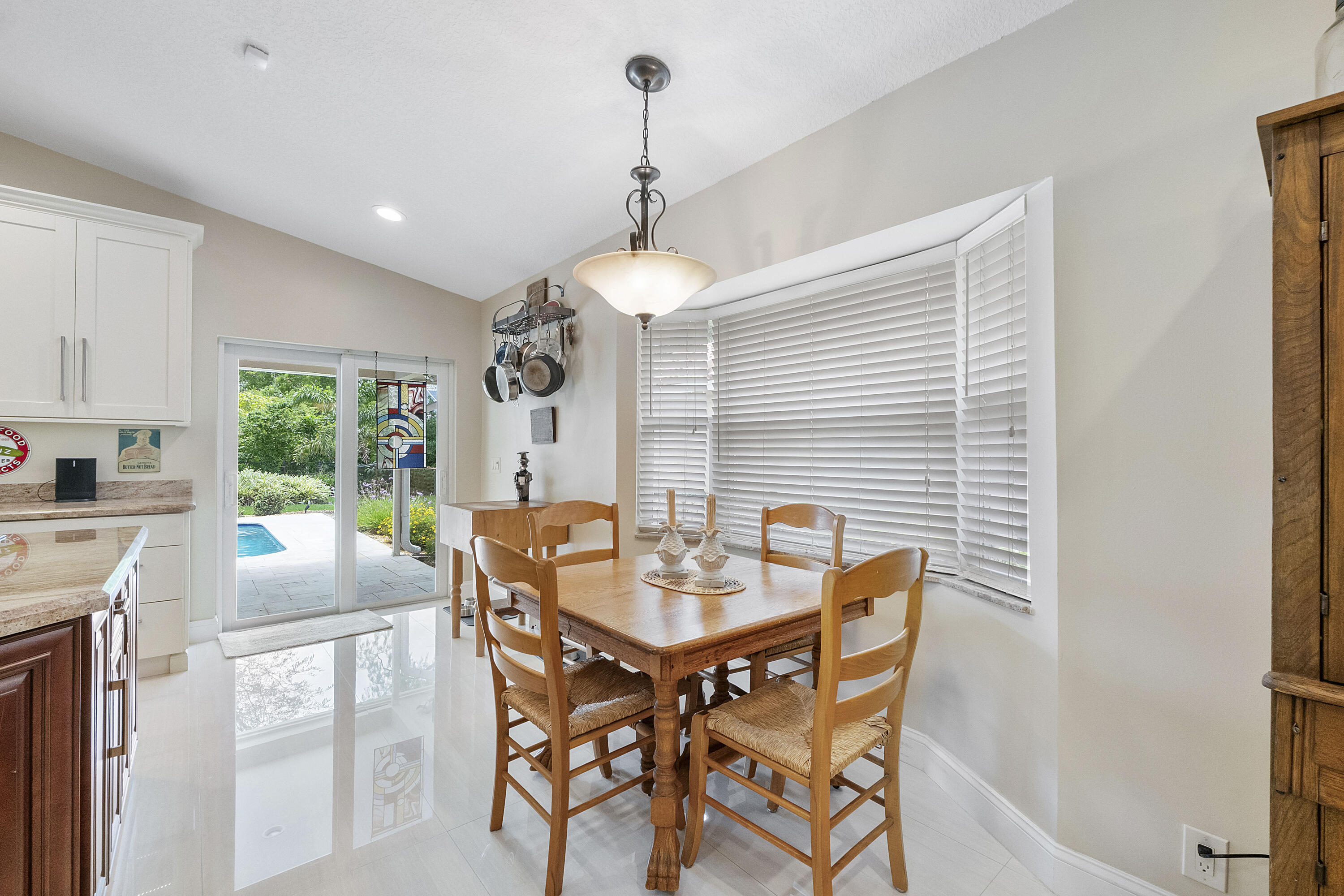 NORTH SPRINGS - Residential