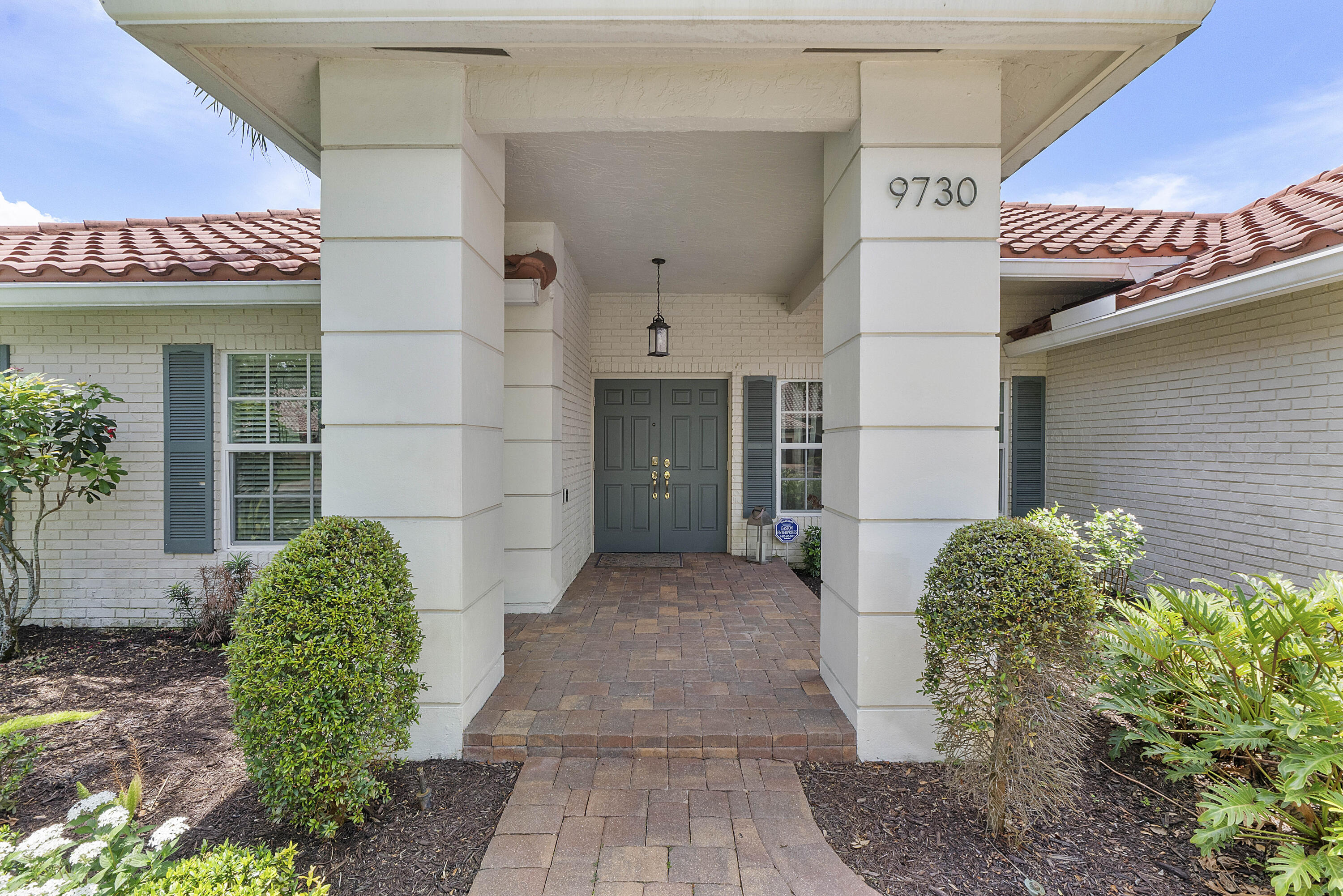 NORTH SPRINGS - Residential
