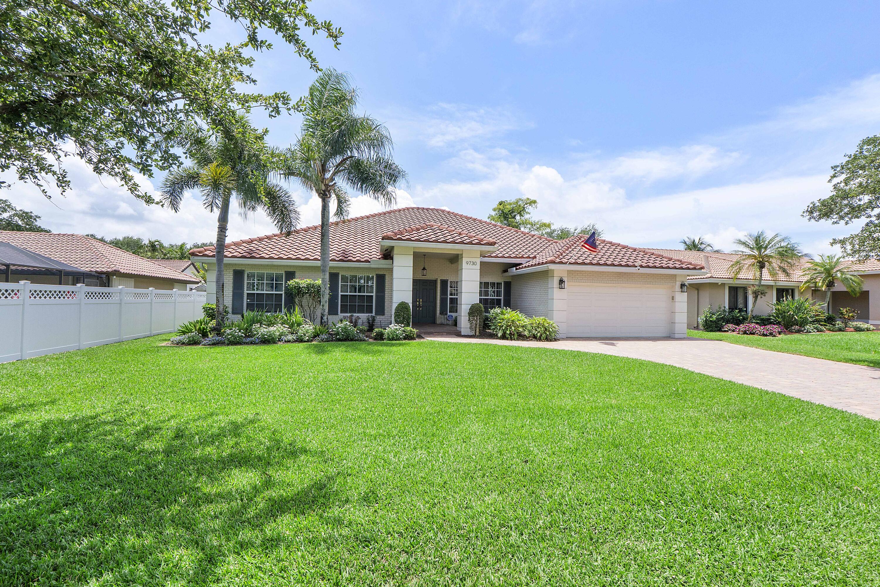 NORTH SPRINGS - Residential