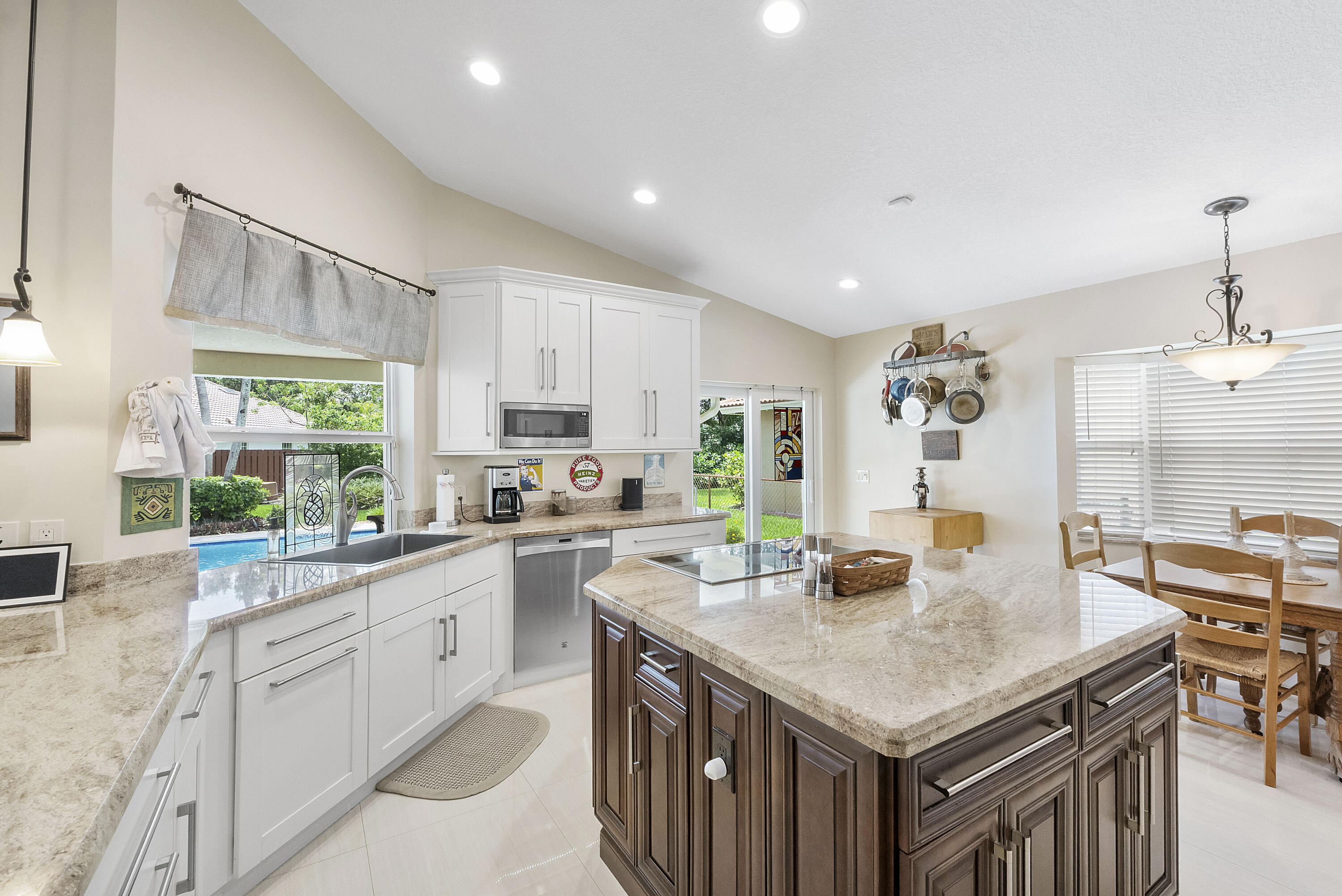 NORTH SPRINGS - Residential