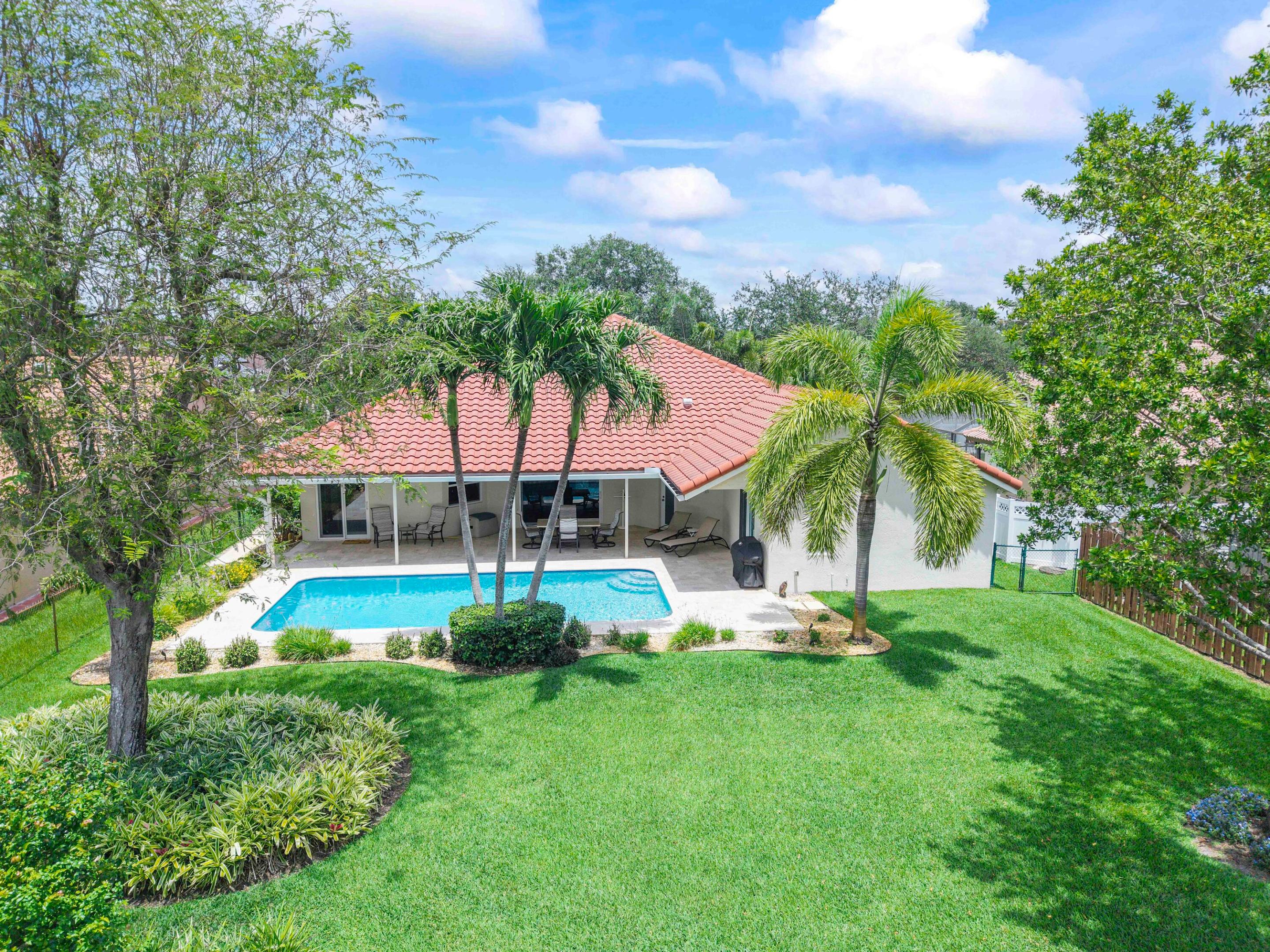 NORTH SPRINGS - Residential