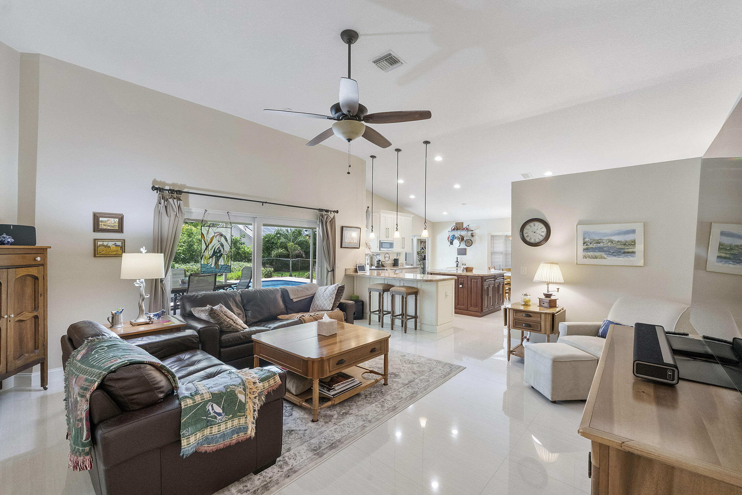 NORTH SPRINGS - Residential