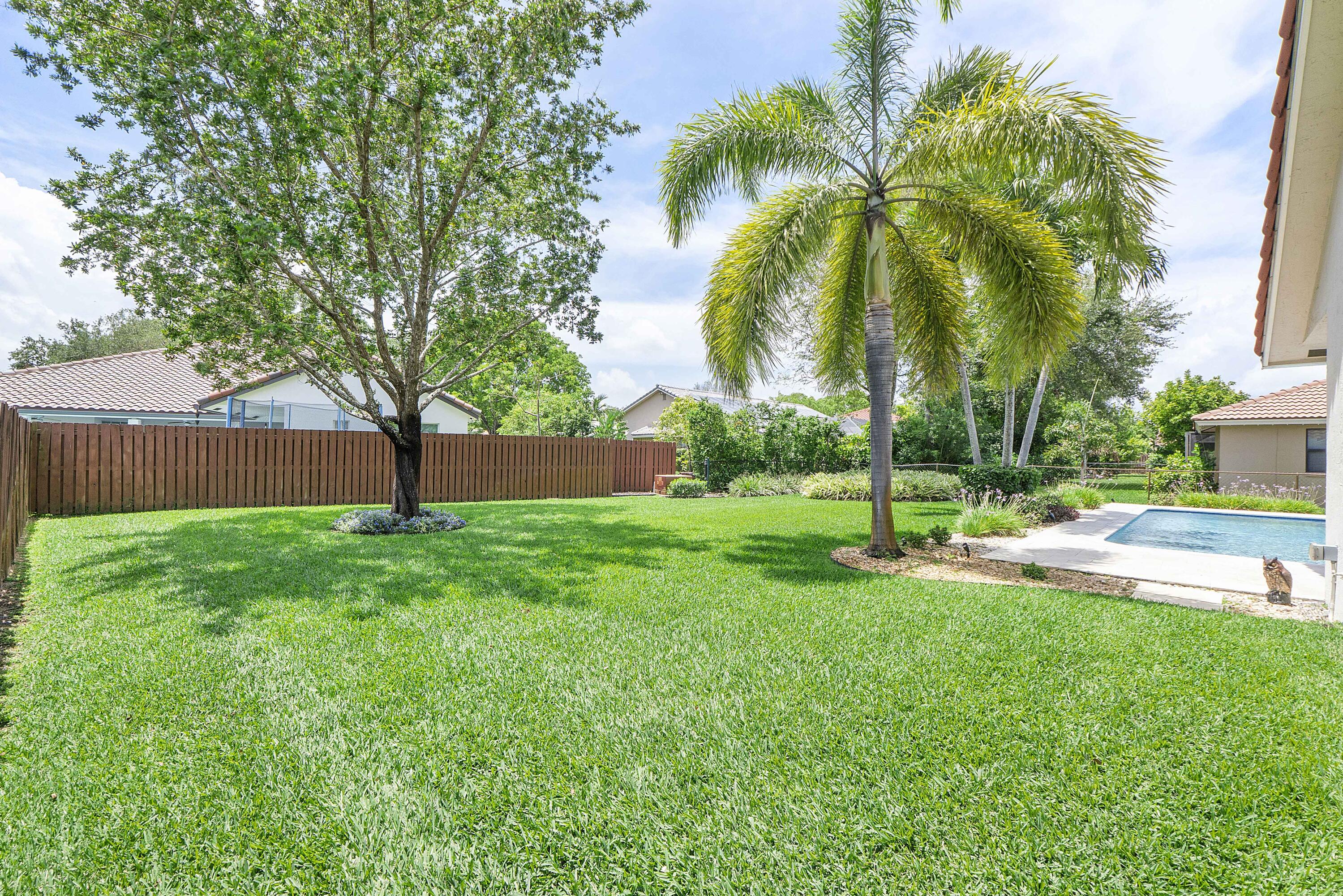 NORTH SPRINGS - Residential