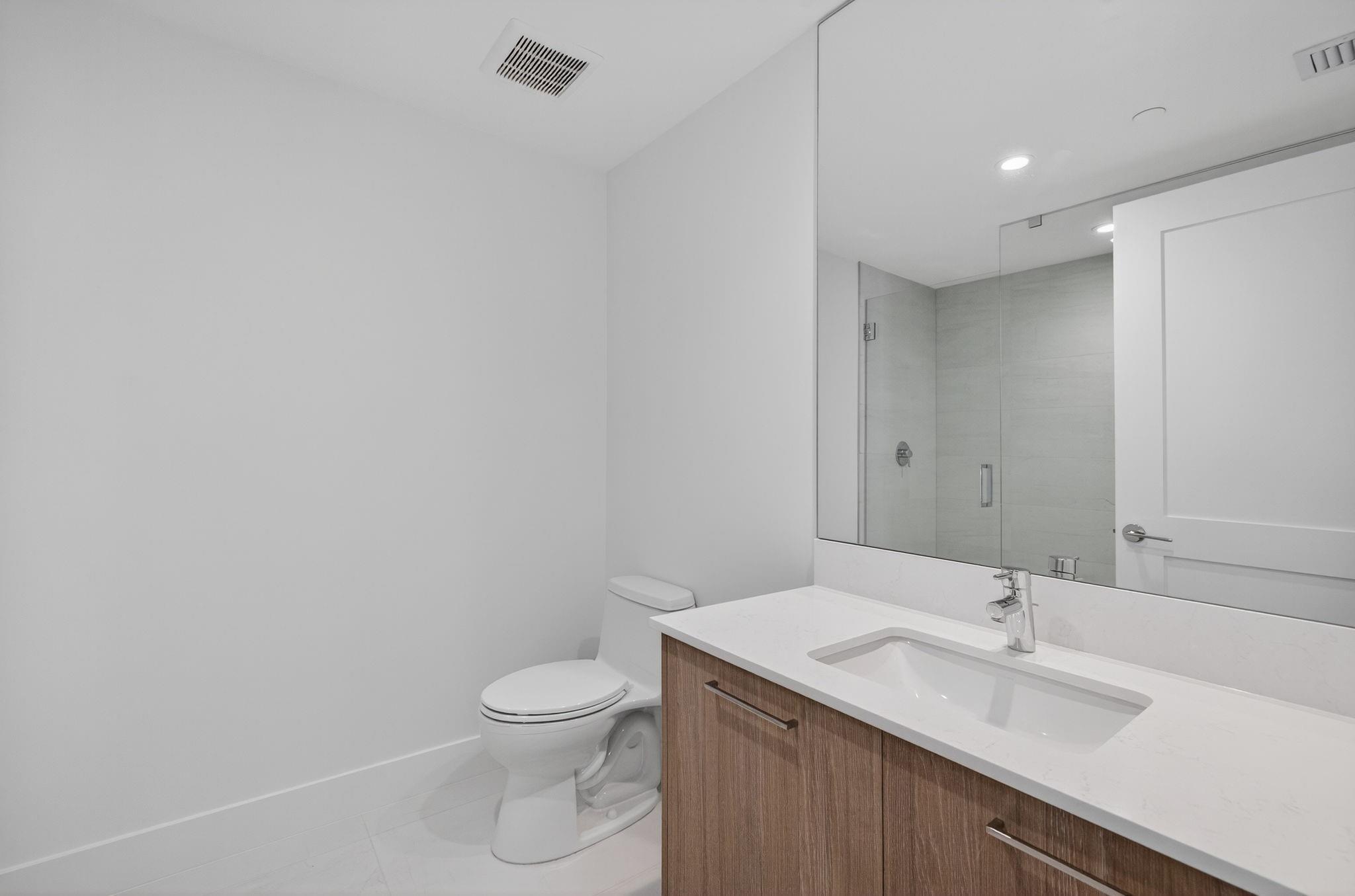 SELENE OCEANFRONT RESIDEN - Residential