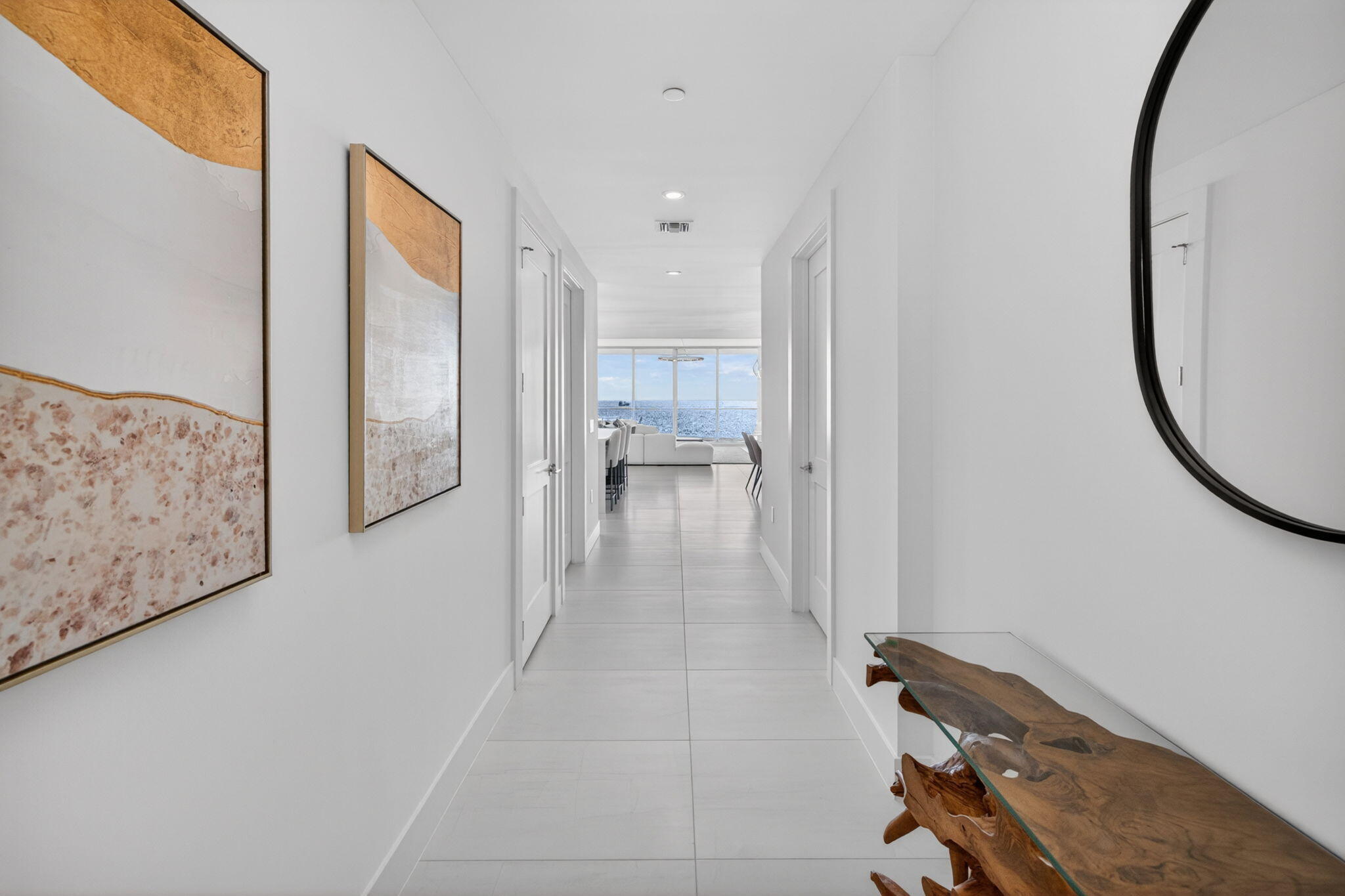 153 N Seabreeze Boulevard 901-s