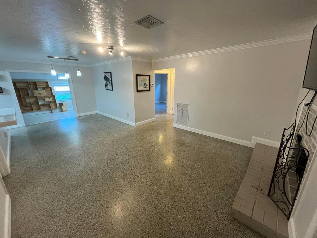 Photo of 14885 Whatley Road, Delray Beach, FL 33445 (MLS # R11127365)