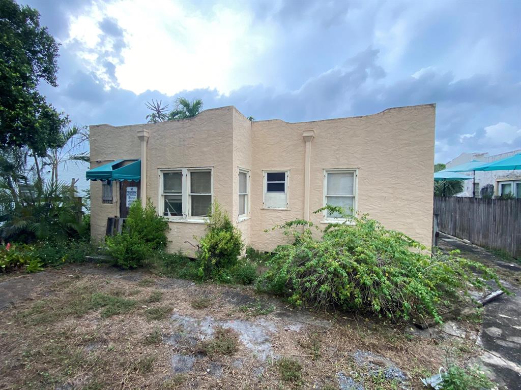 DELLAWANA PLACE - Residential