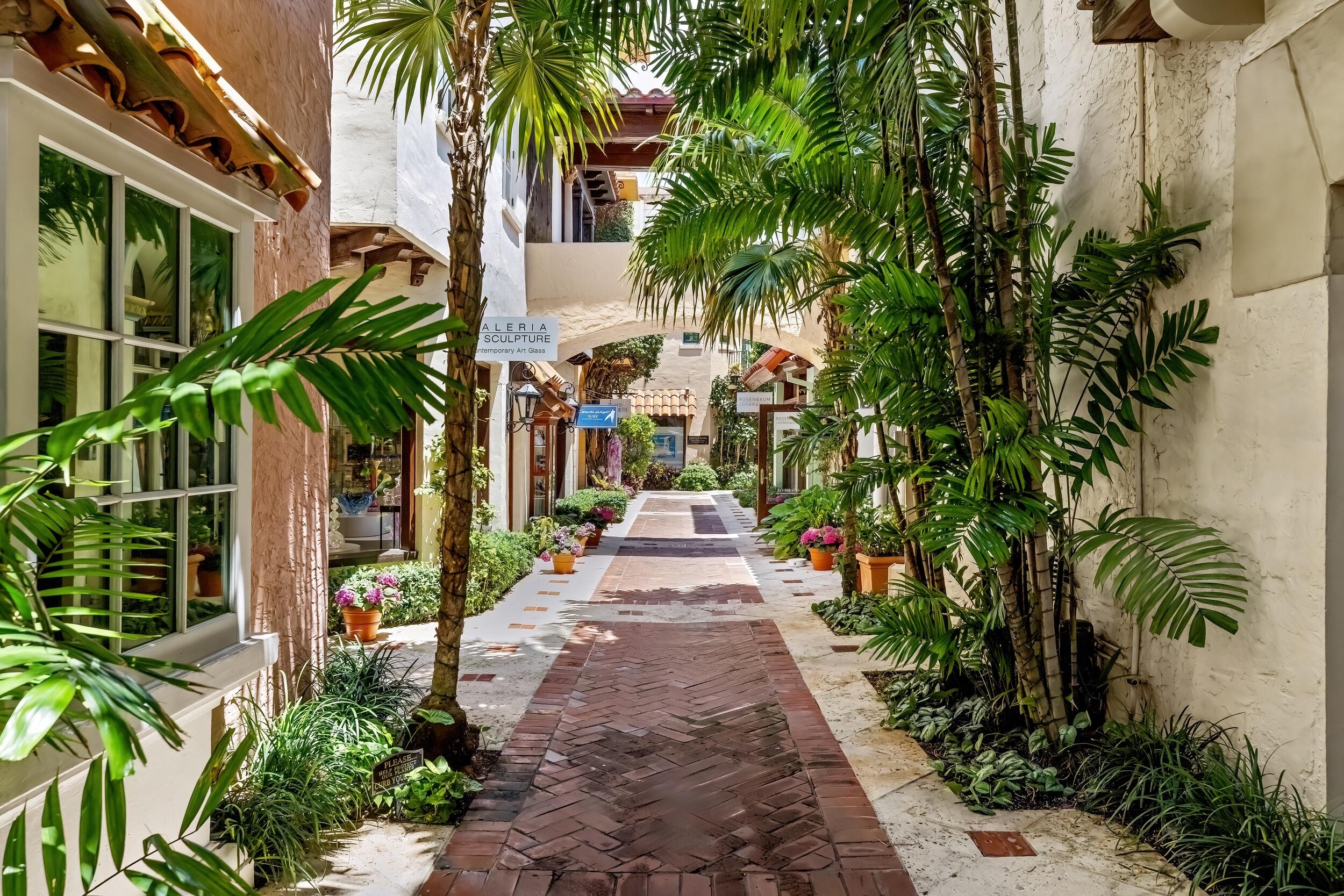 ROYAL PARK ADD TO P B IN - Residential