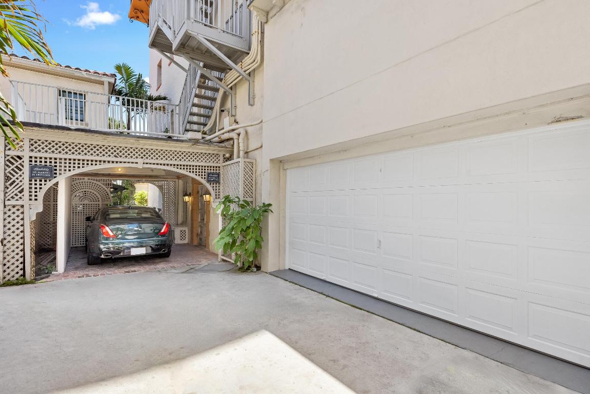 ROYAL PARK ADD TO P B IN - Residential