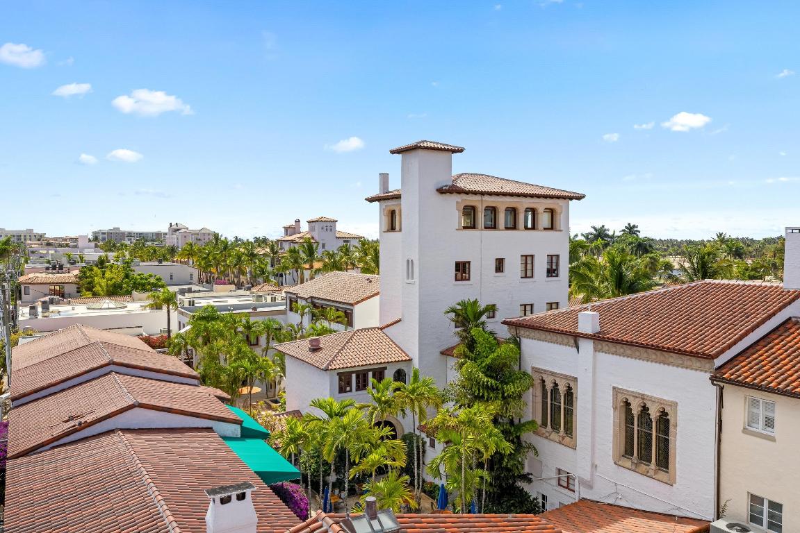 ROYAL PARK ADD TO P B IN - Residential