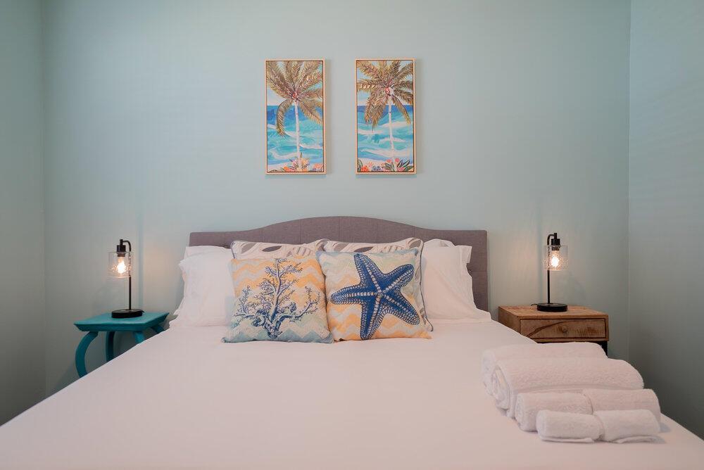 LAGUNA PARK 2 - Residential Lease
