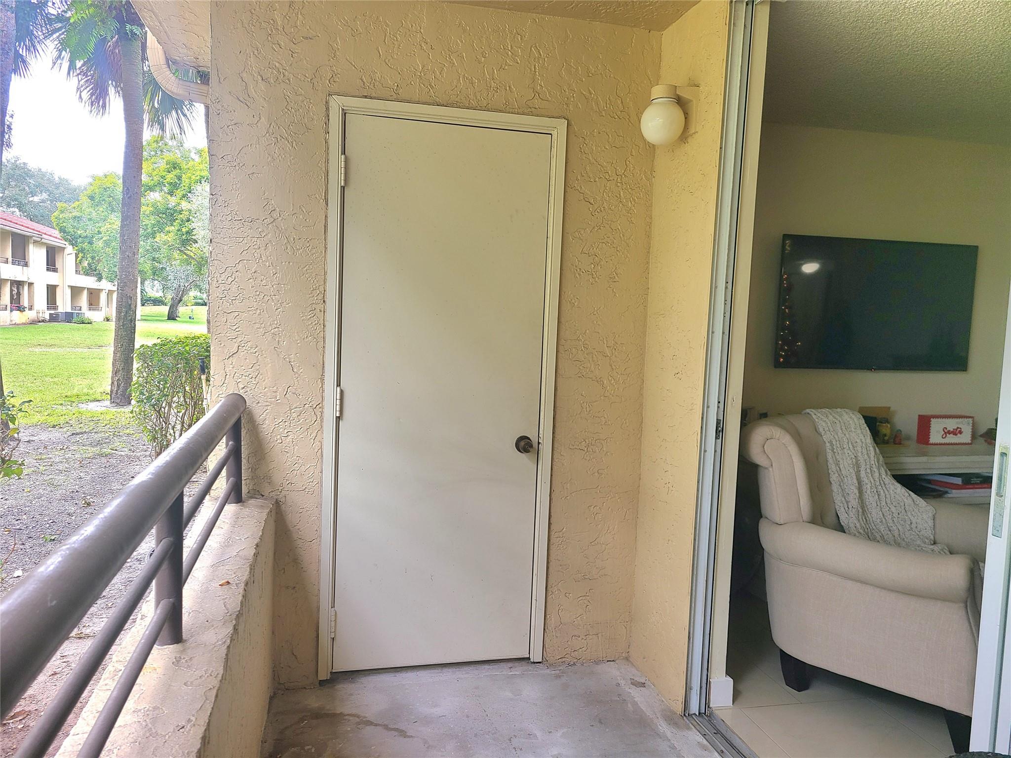 Coco Parc Condo - Residential Lease