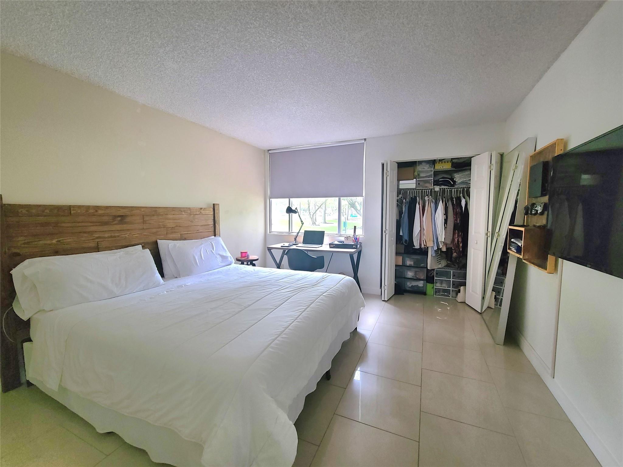 Coco Parc Condo - Residential Lease