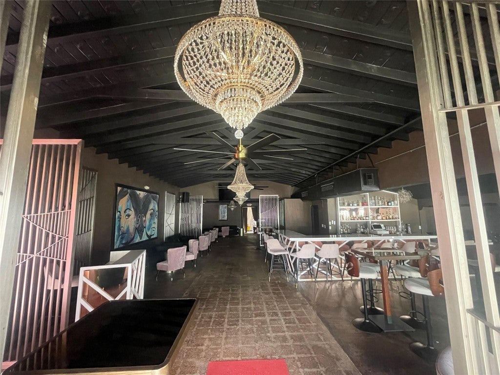 1517 E Las Olas Boulevard