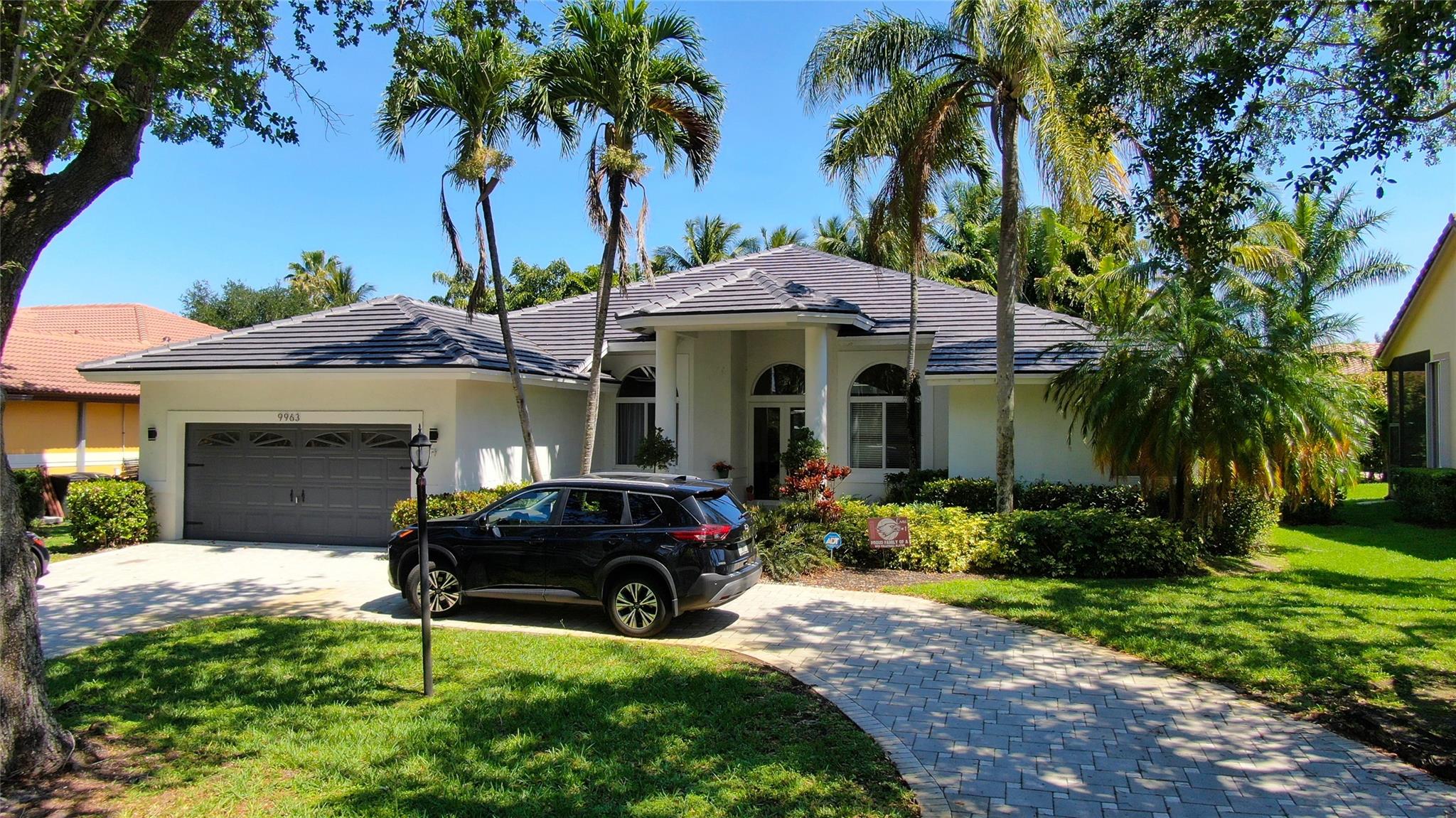 9963 NW 64th Ct