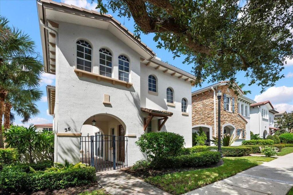 Photo of 35 Stoney Drive, Palm Beach Gardens, FL 33410 (MLS # R11128730)