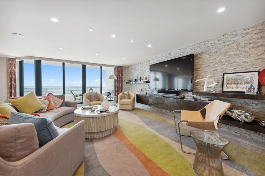 Addison - Residential