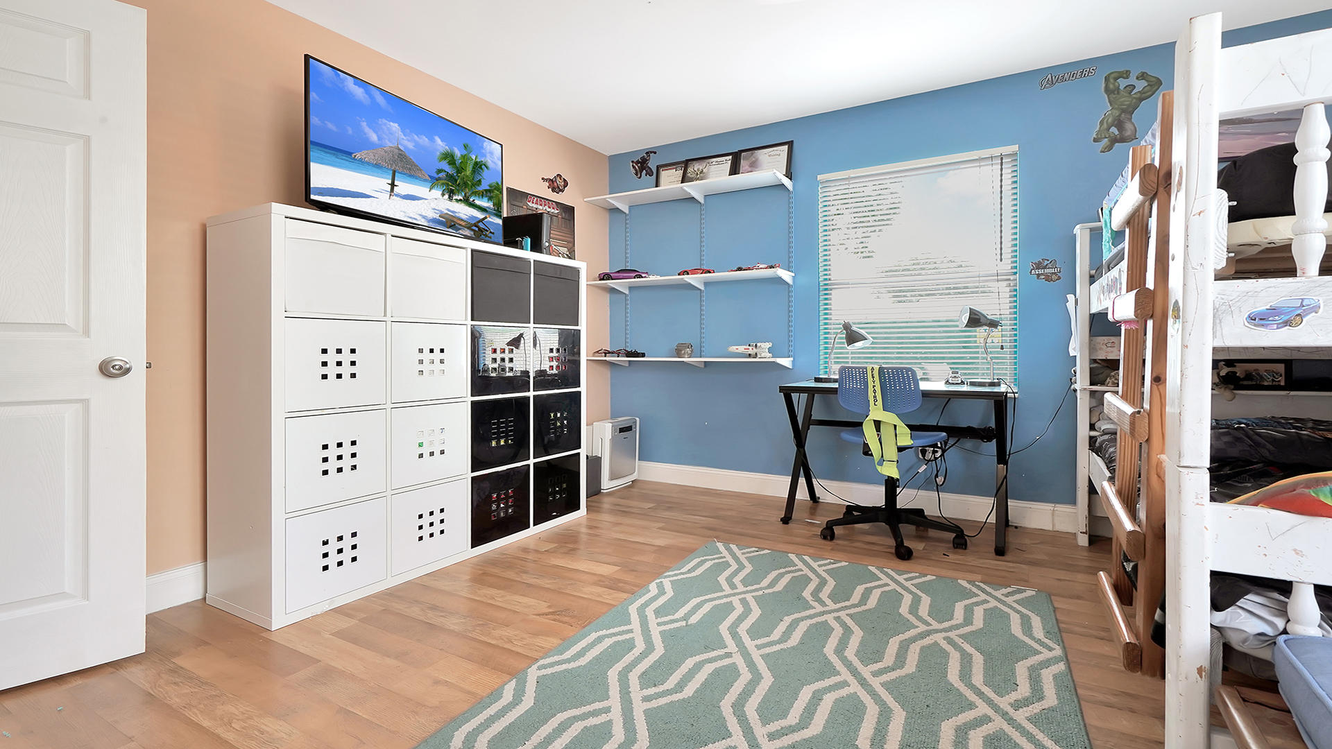 COUNTRYWOOD Country Lakes West - Residential