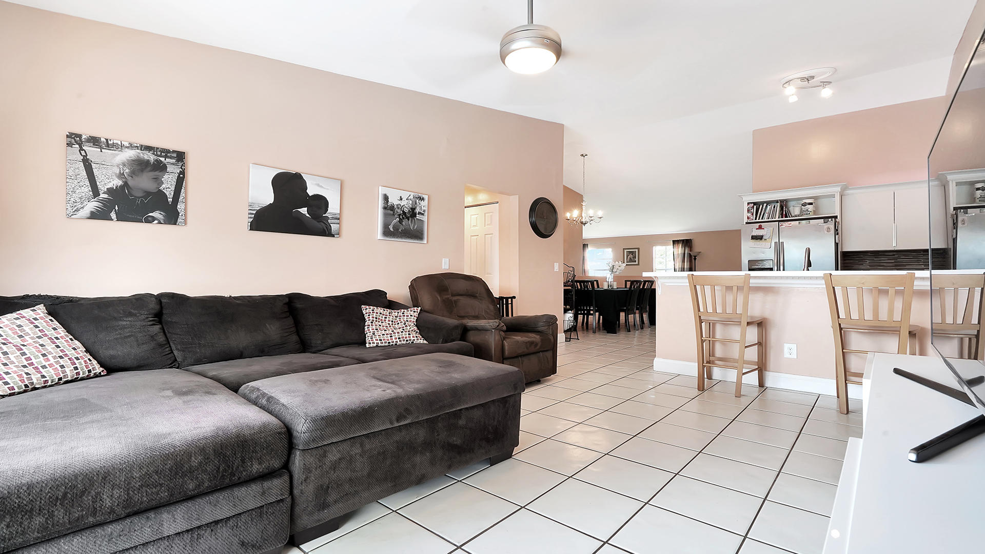 COUNTRYWOOD Country Lakes West - Residential