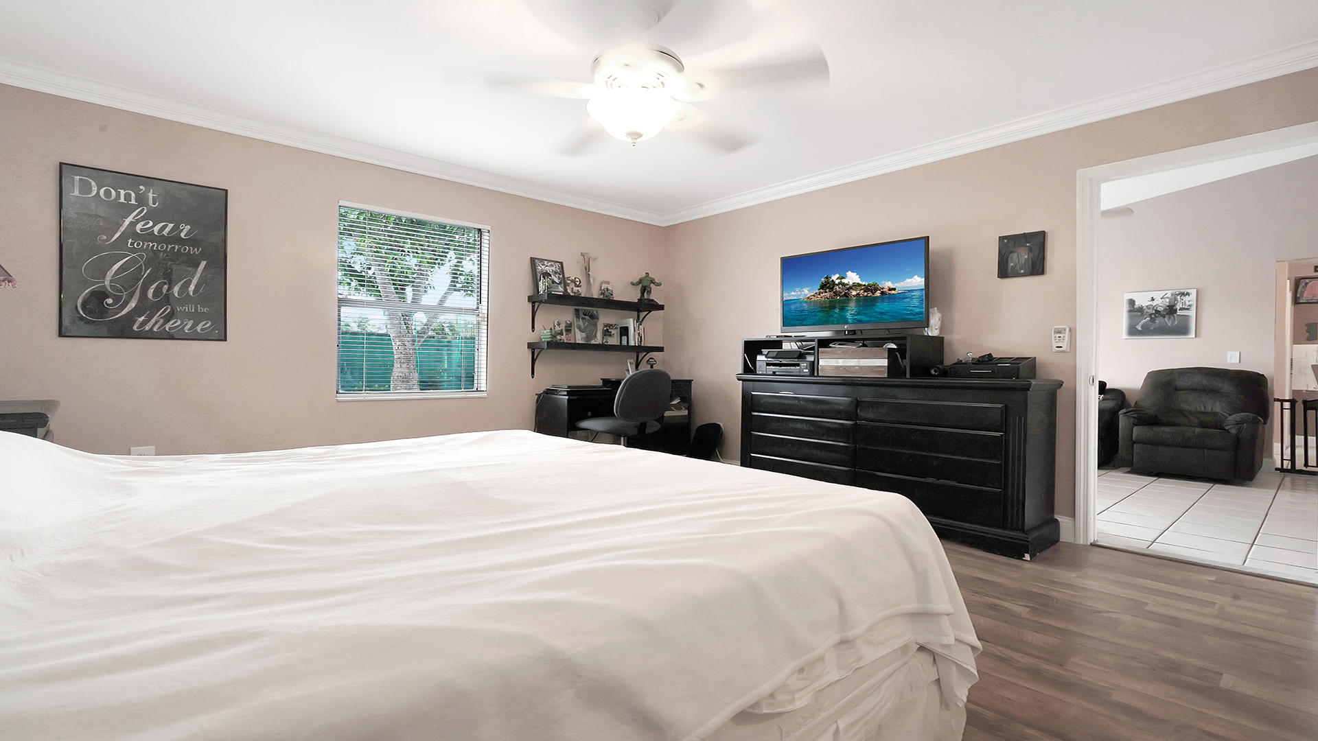 COUNTRYWOOD Country Lakes West - Residential