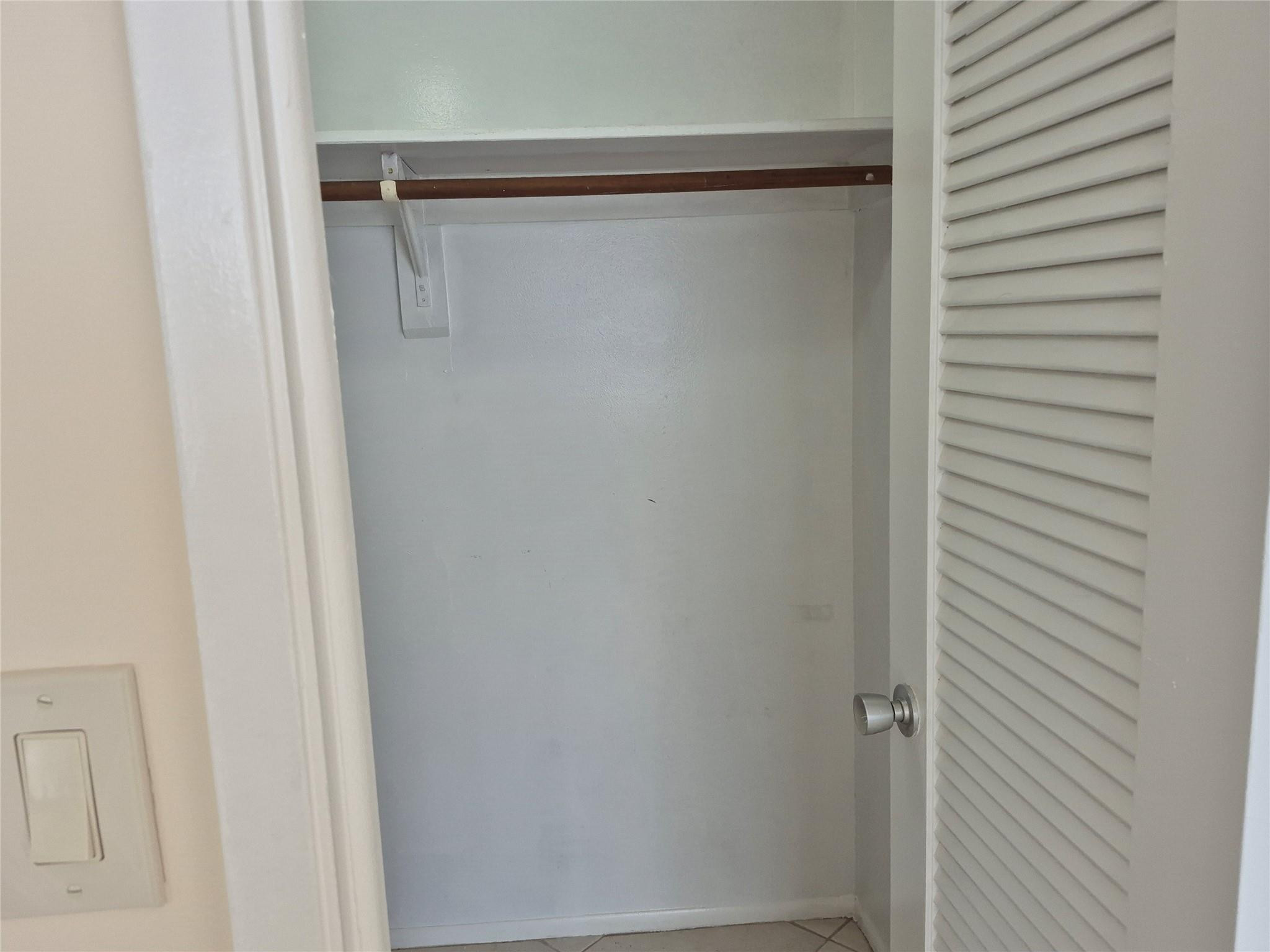 No 9 Palm-Aire Country Cl - Residential Lease