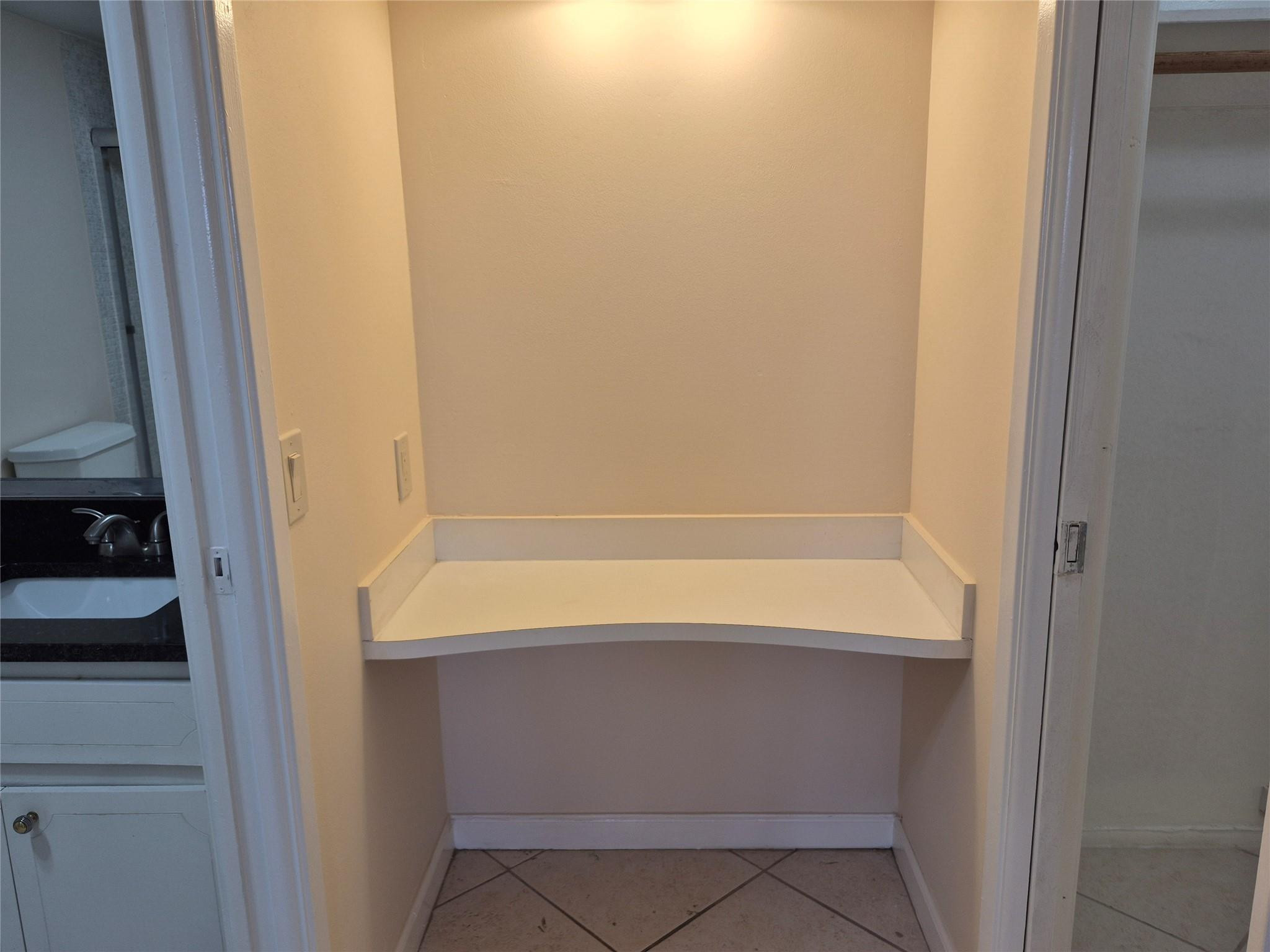 No 9 Palm-Aire Country Cl - Residential Lease