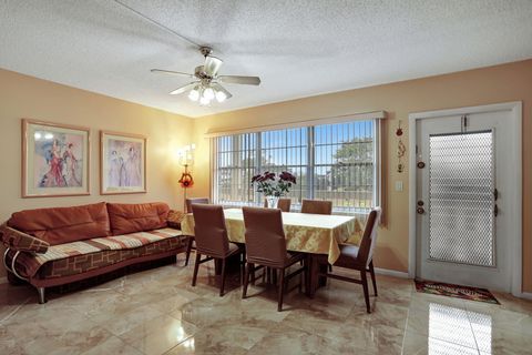 A home in Deerfield Beach