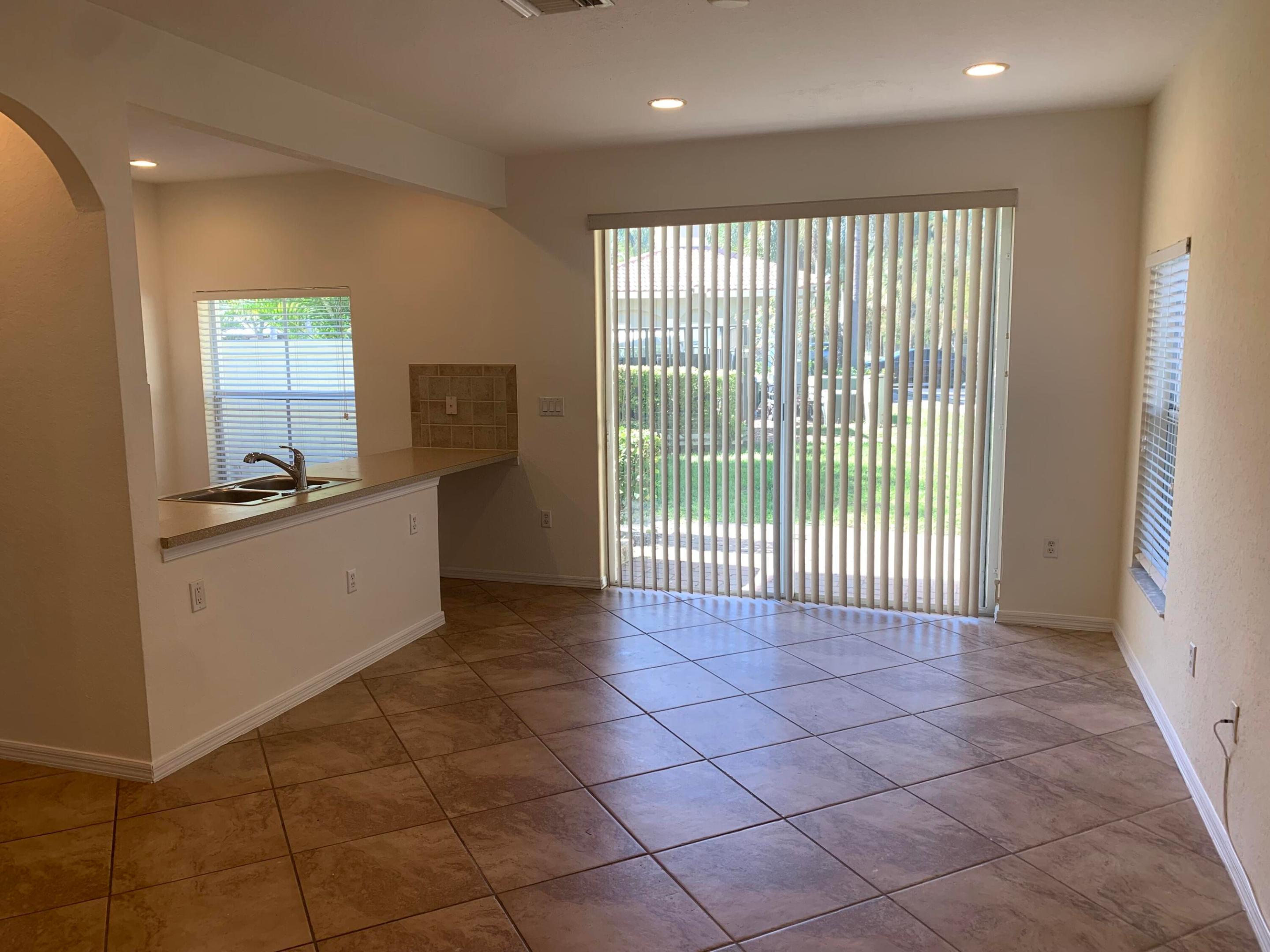 MONTEREY BAY PUD - Residential Lease