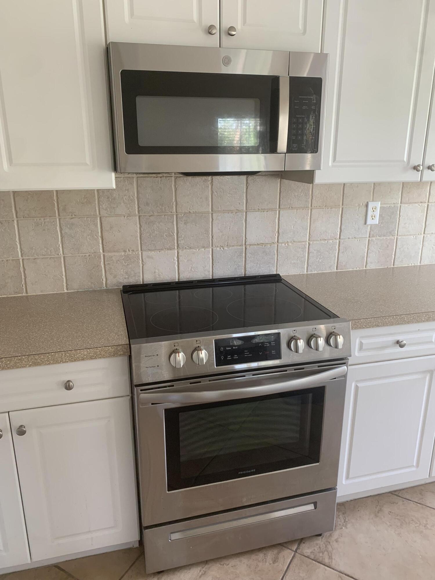 MONTEREY BAY PUD - Residential Lease