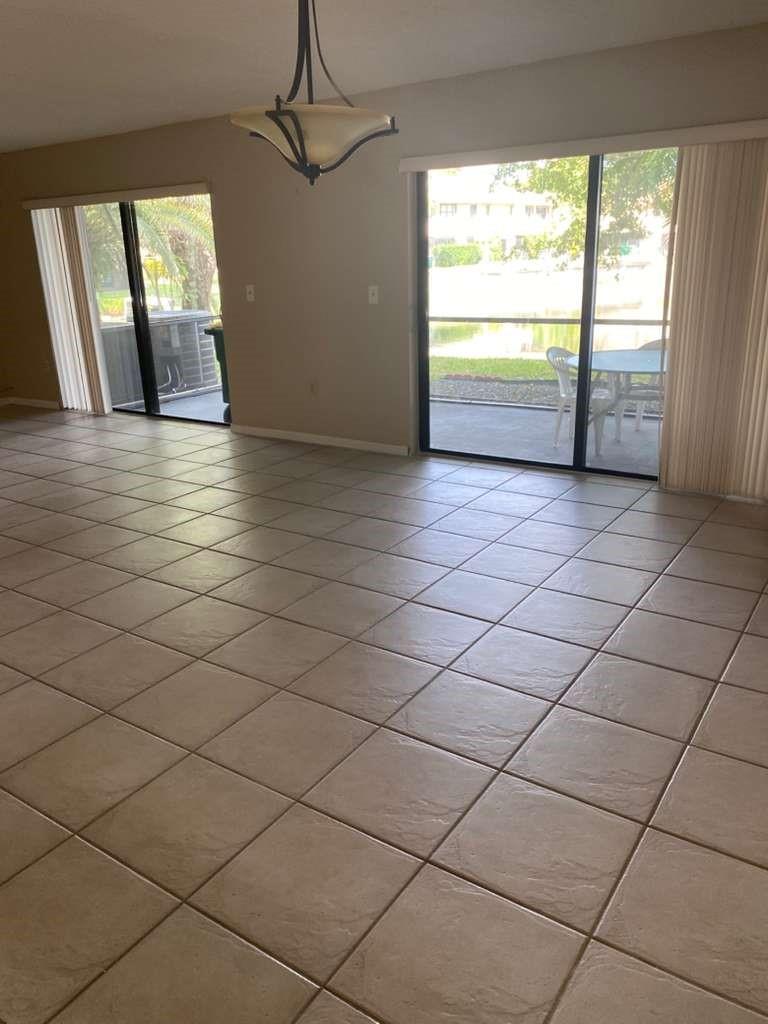 VILLAS AT THE GATE - Residential Lease