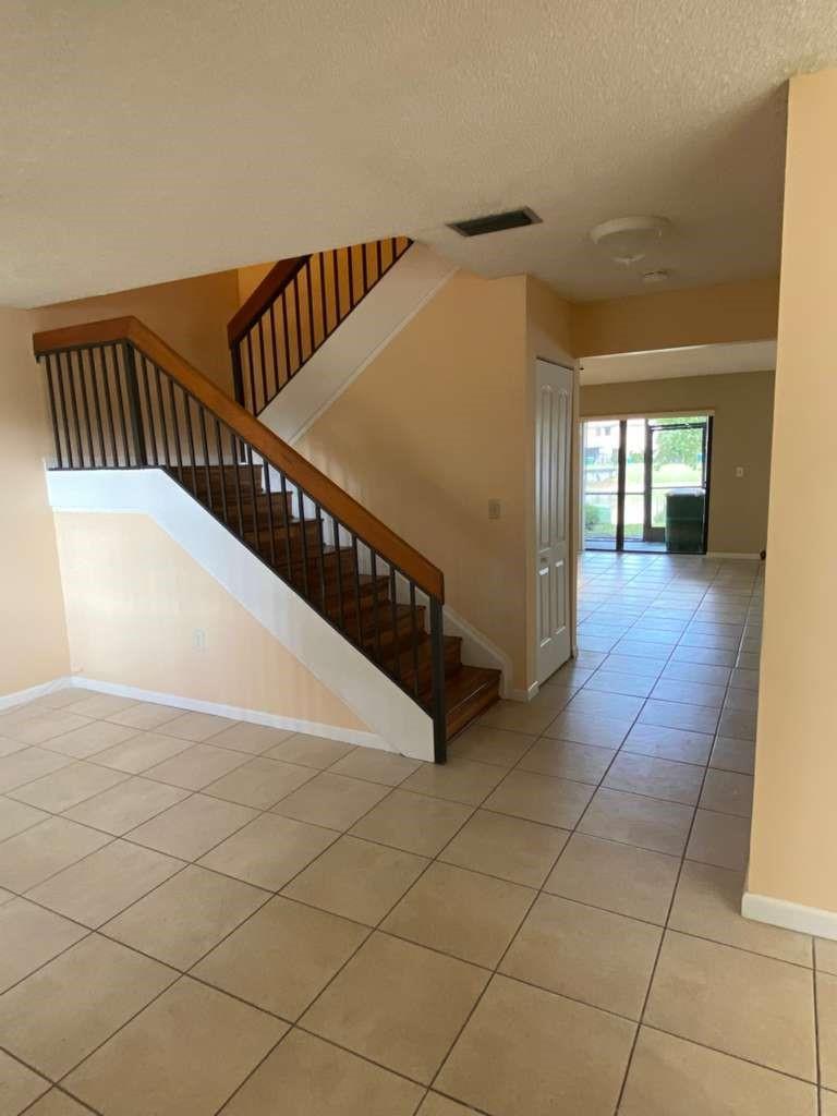 VILLAS AT THE GATE - Residential Lease