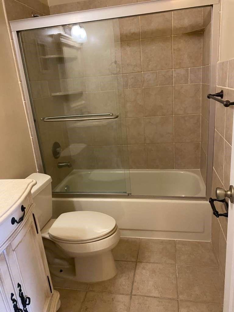 VILLAS AT THE GATE - Residential Lease