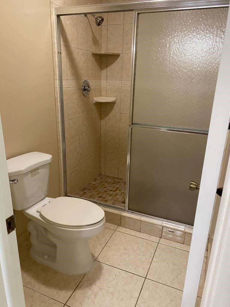 VILLAS AT THE GATE - Residential Lease