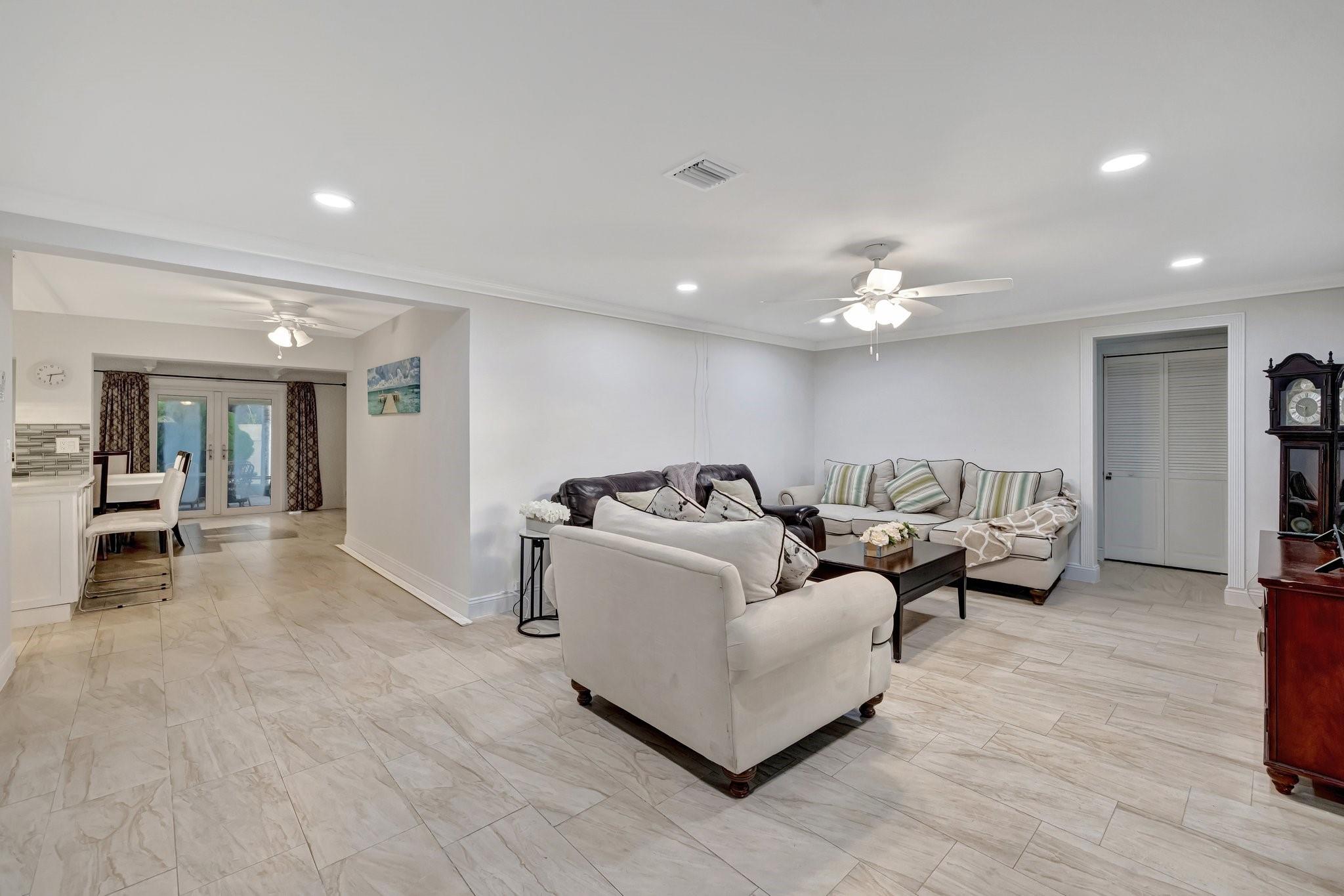 1506 SW 3rd Ave