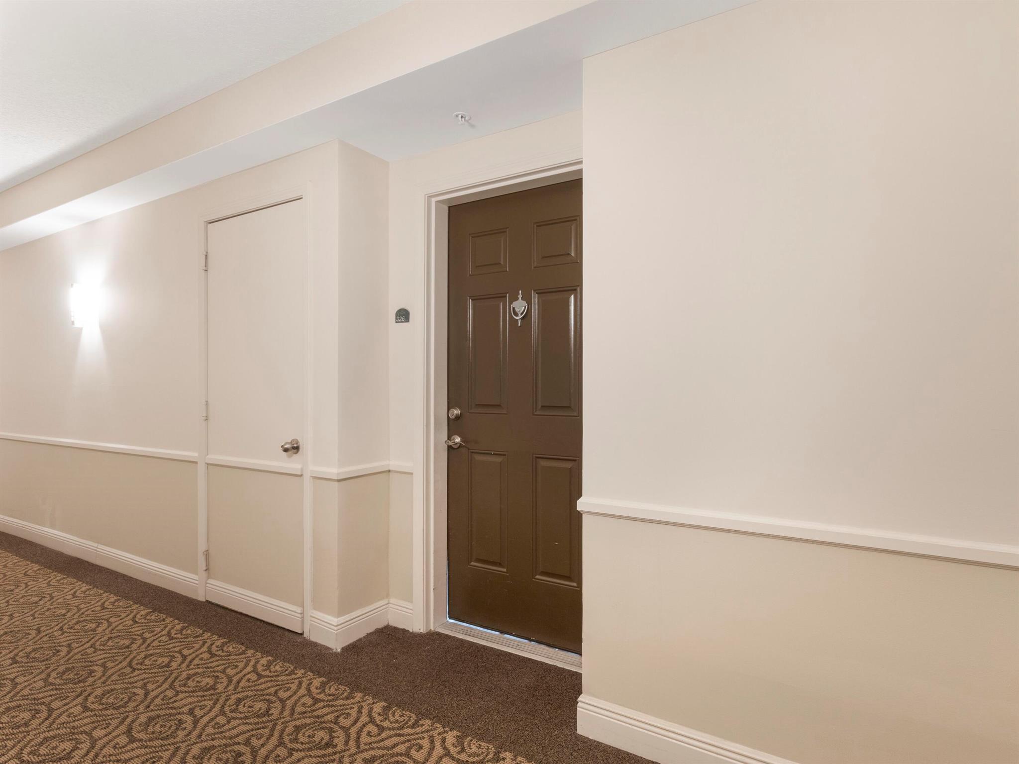 610 Clematis Street 326