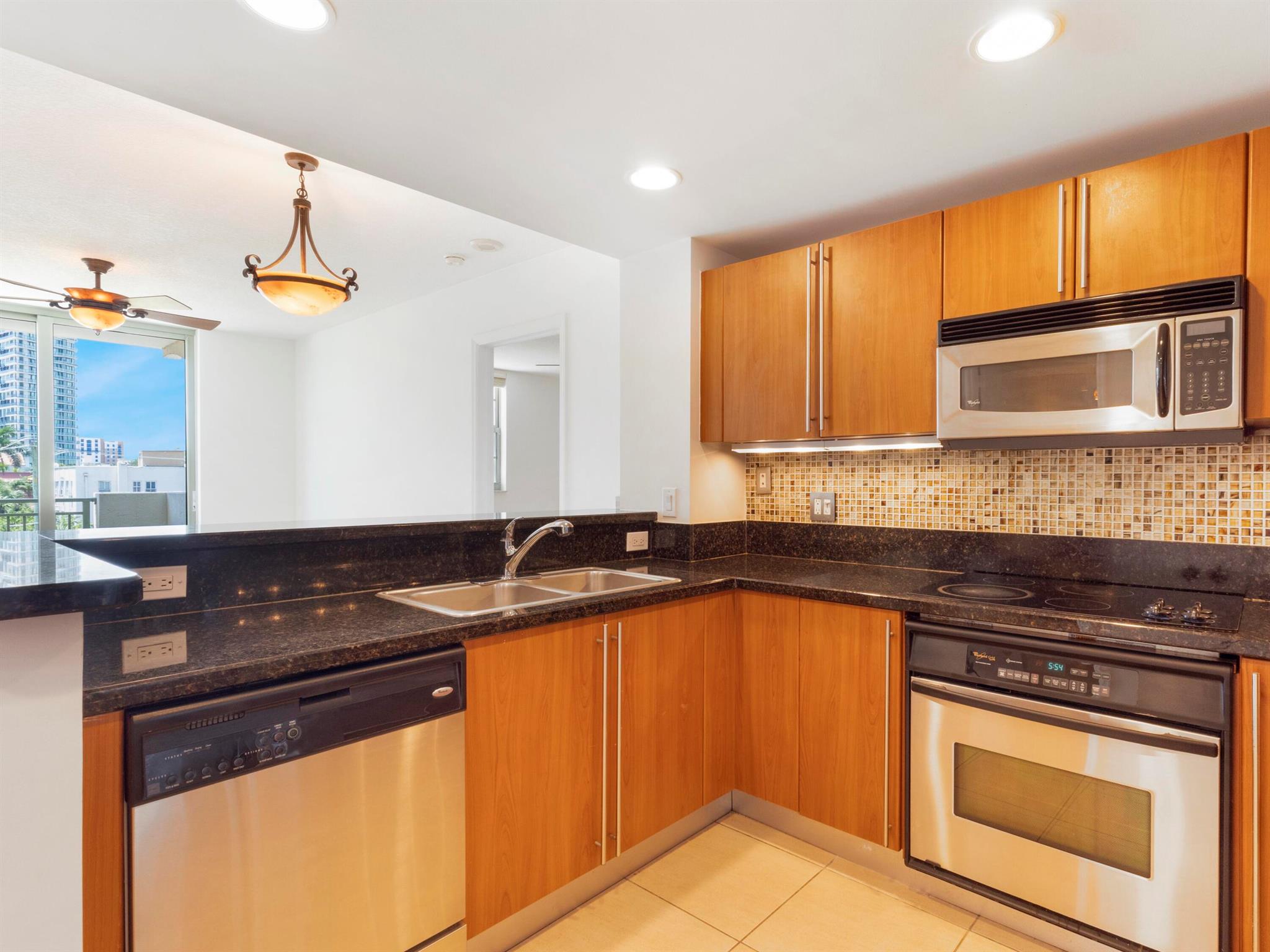 610 Clematis Street 326
