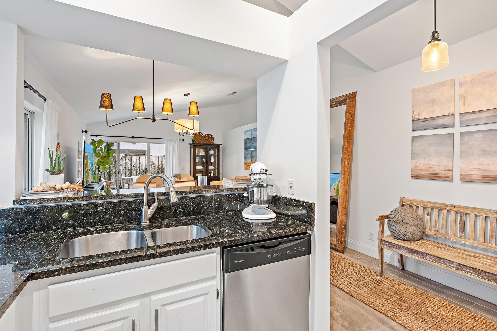 BRISTOL CLUB AT PGA NATL - Residential