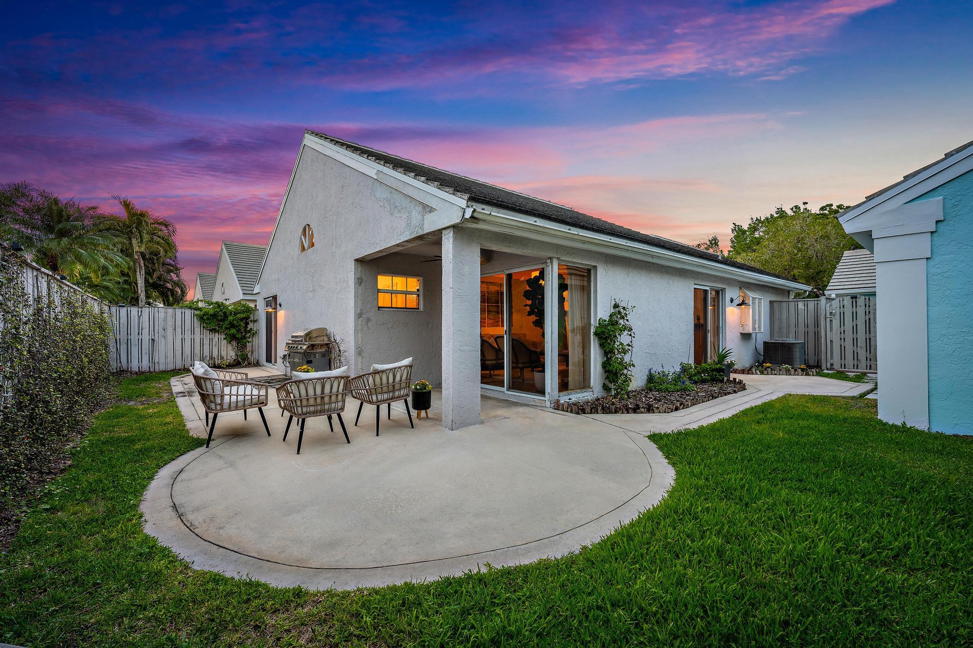 BRISTOL CLUB AT PGA NATL - Residential