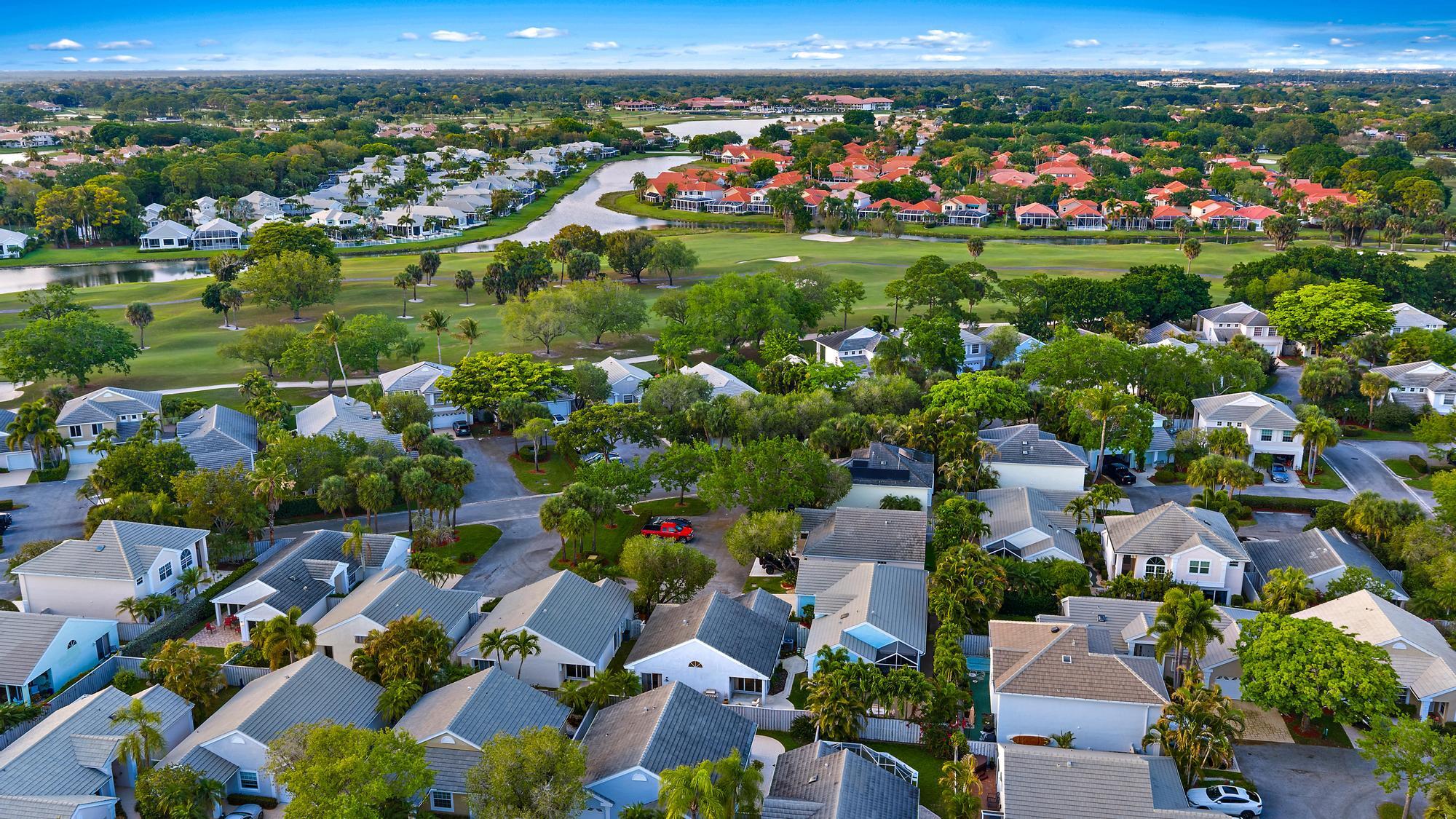 BRISTOL CLUB AT PGA NATL - Residential