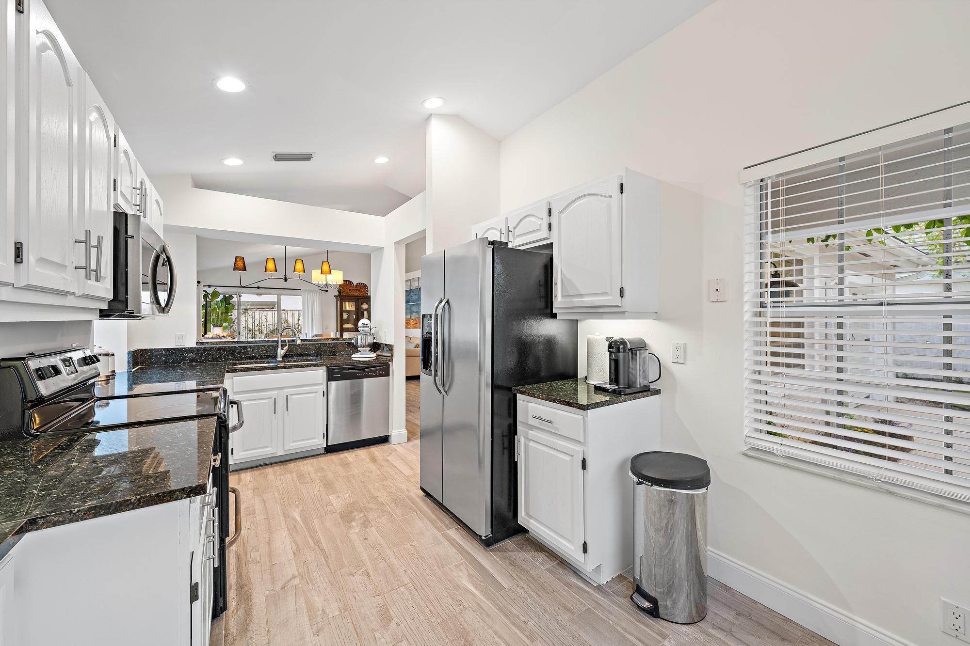 BRISTOL CLUB AT PGA NATL - Residential