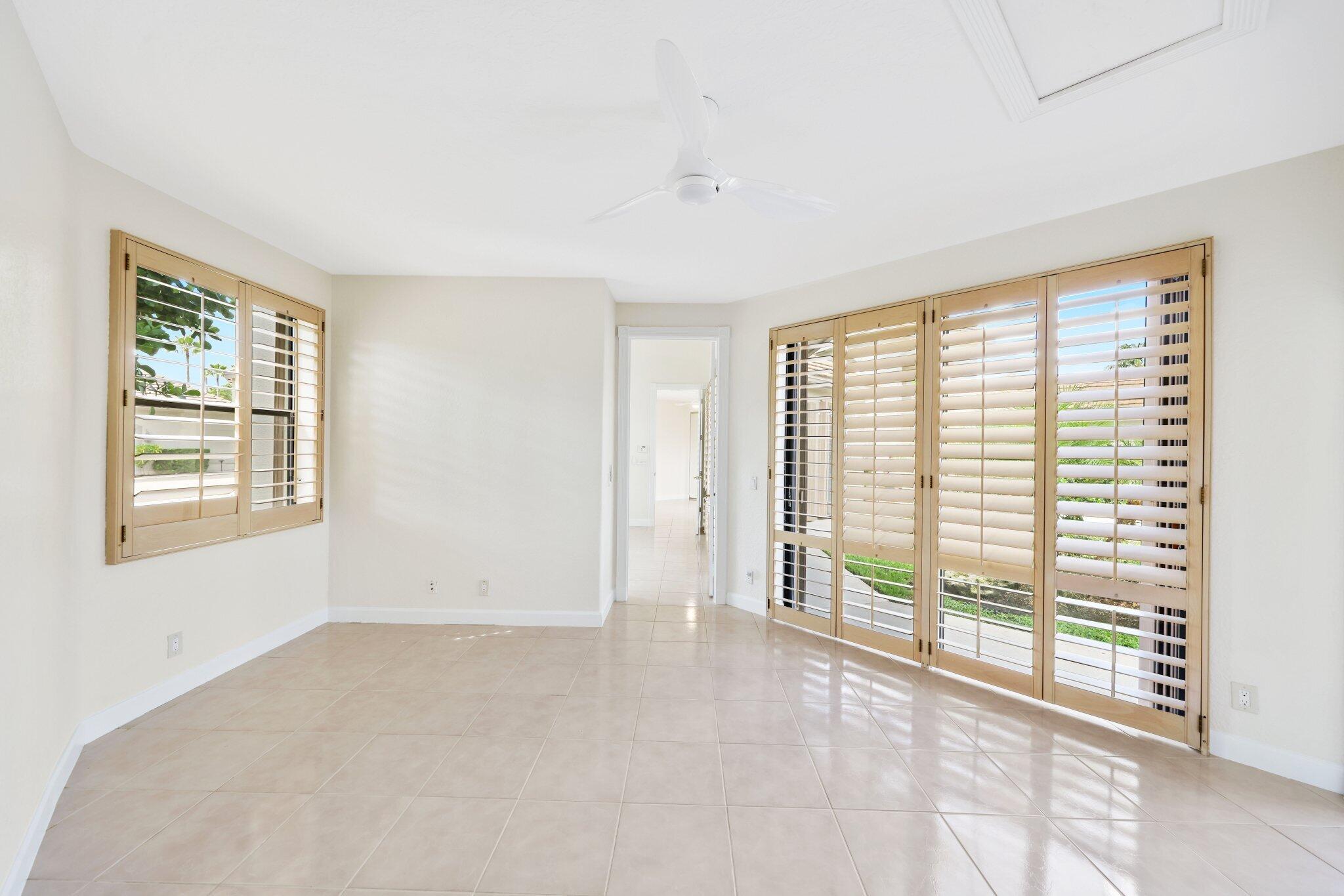 VINTAGE PLACE - Residential