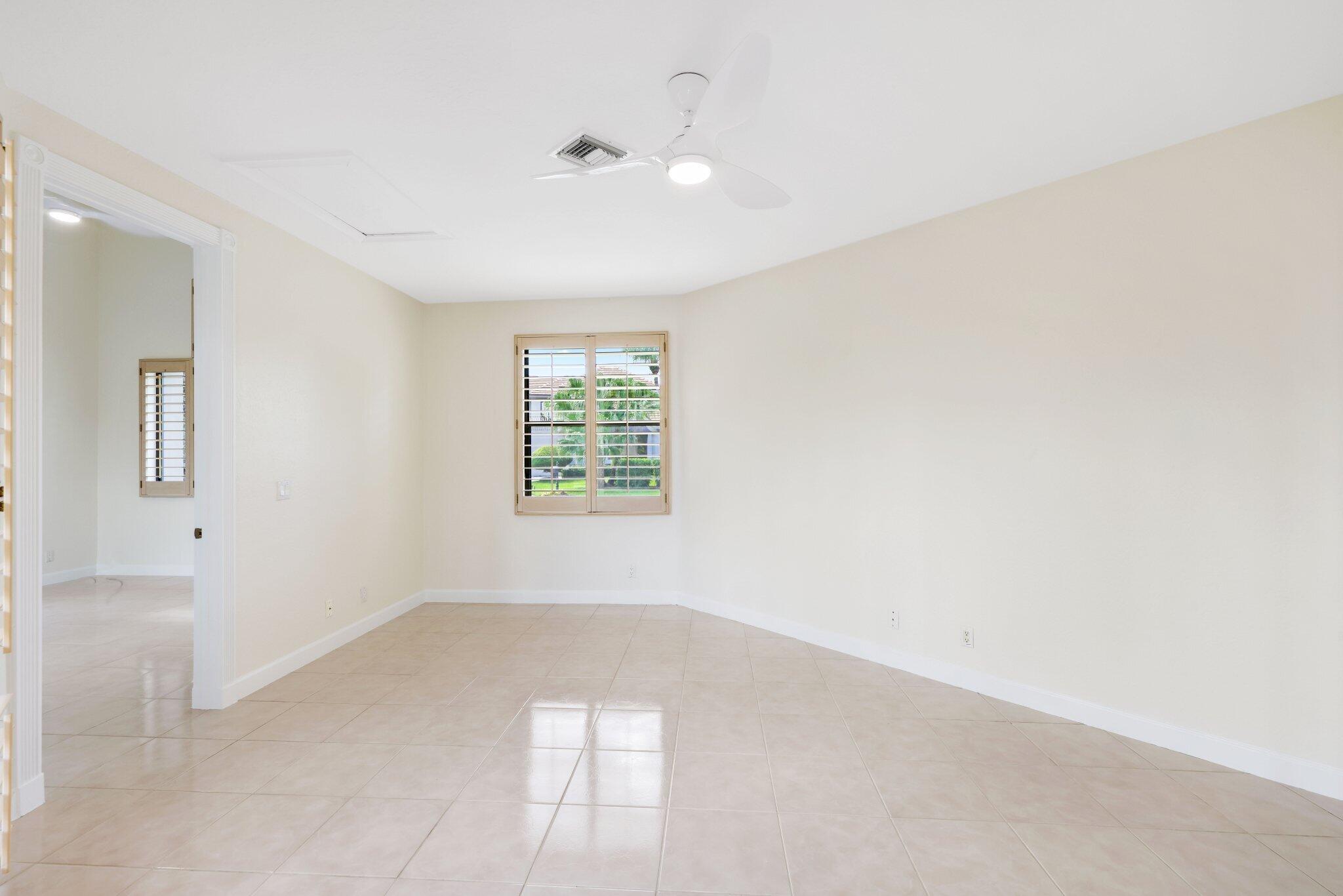 VINTAGE PLACE - Residential